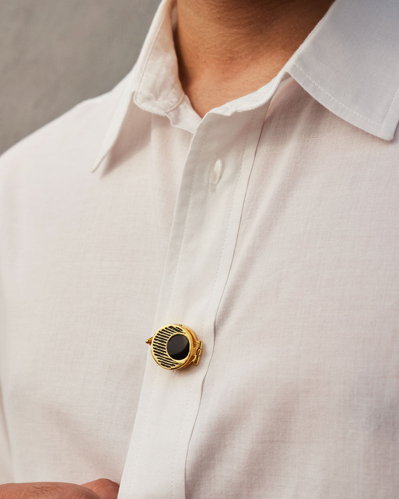 Chaand Button Clip - Gold