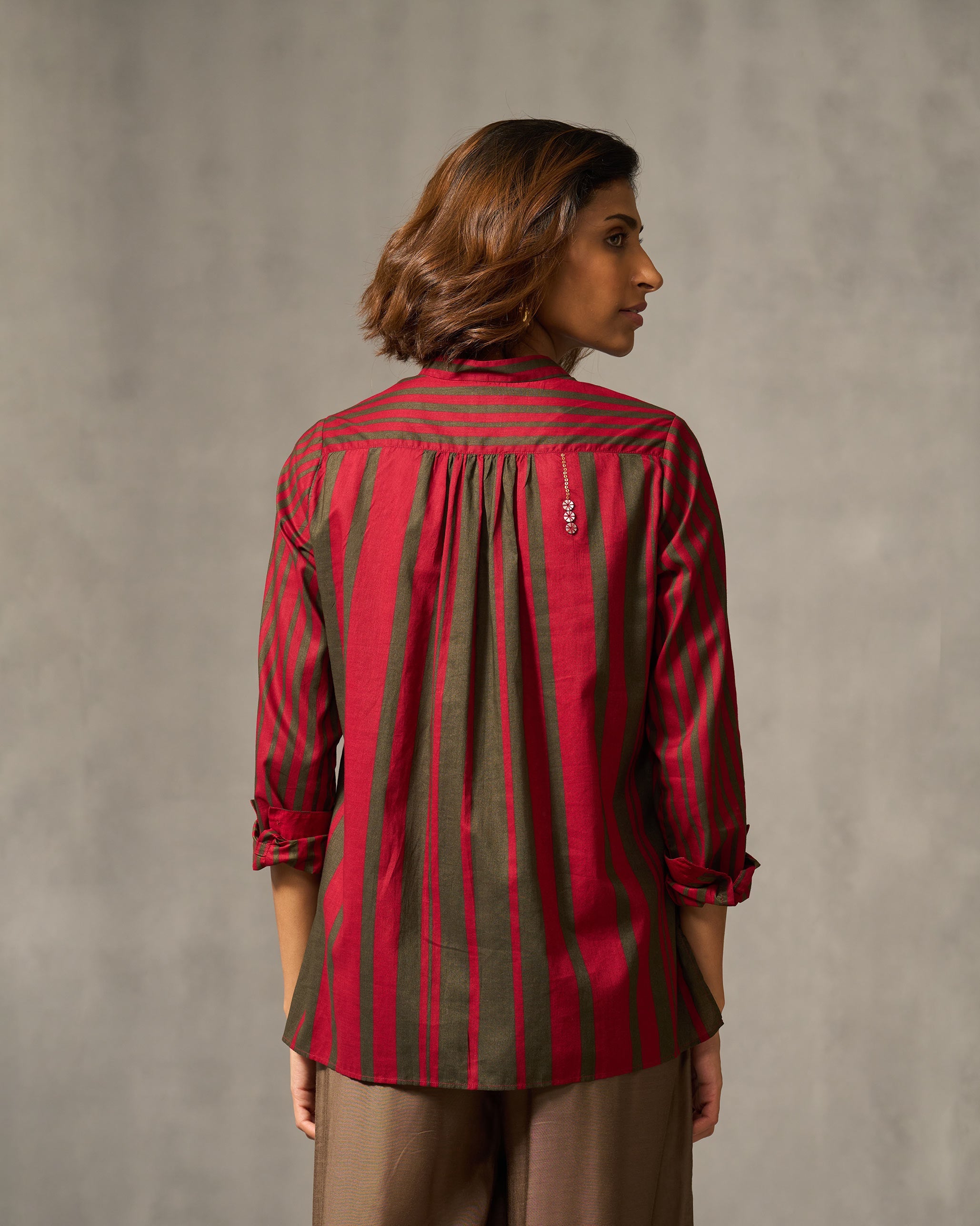 Mandarin Collar Top - Red & Oak Brown Print