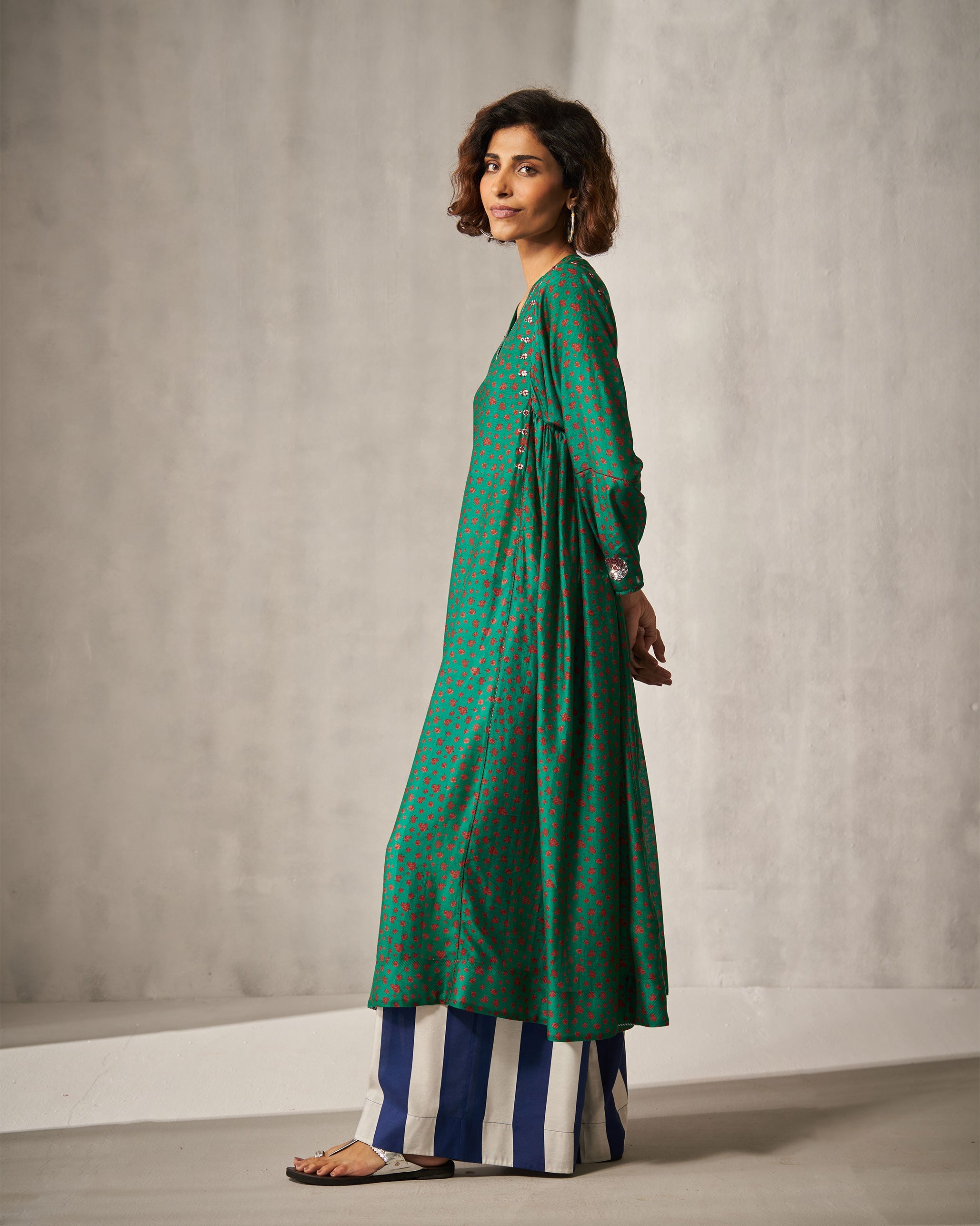 Sara Panelled Kurta - Green & Red Print