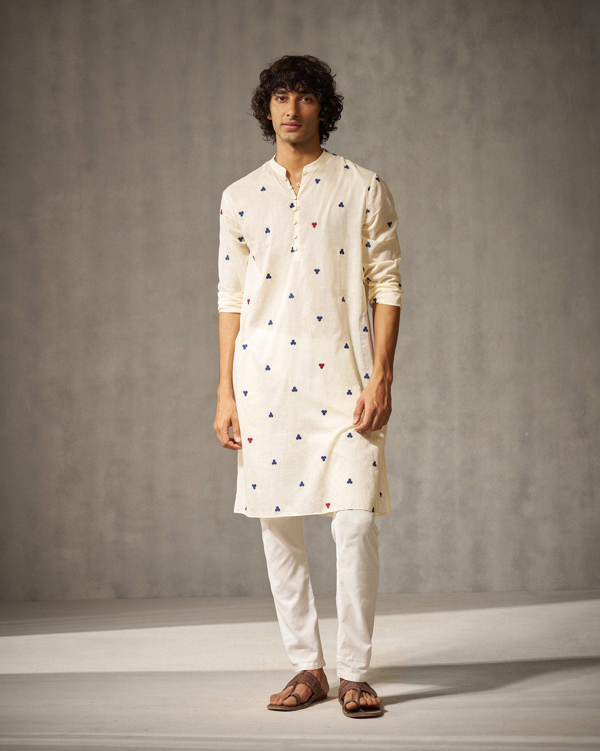 Zenith Kurta - Ivory Embroidery