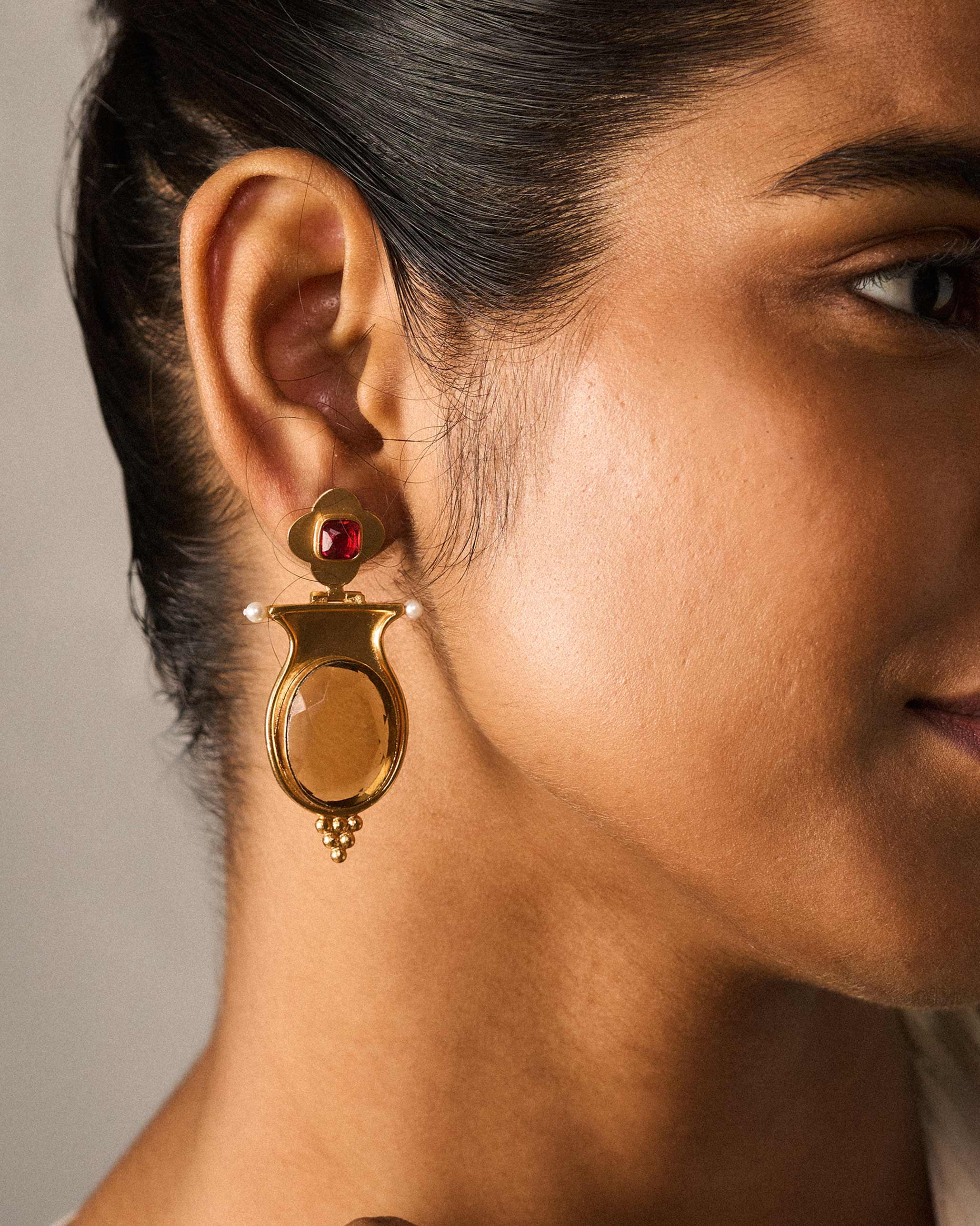 Eden Drop Earrings - Gold