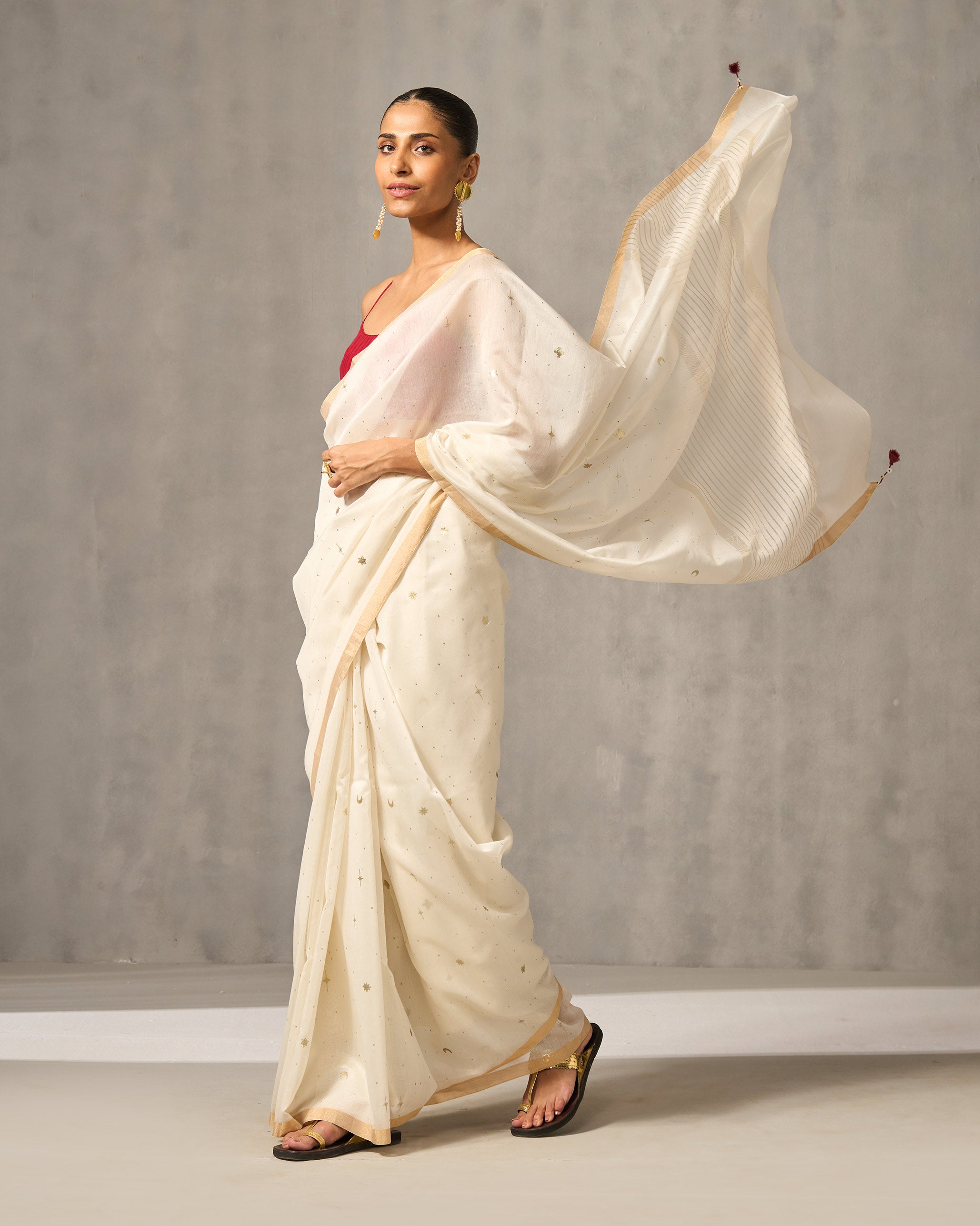 Chand Sitara Sari - Ivory & Gold Print