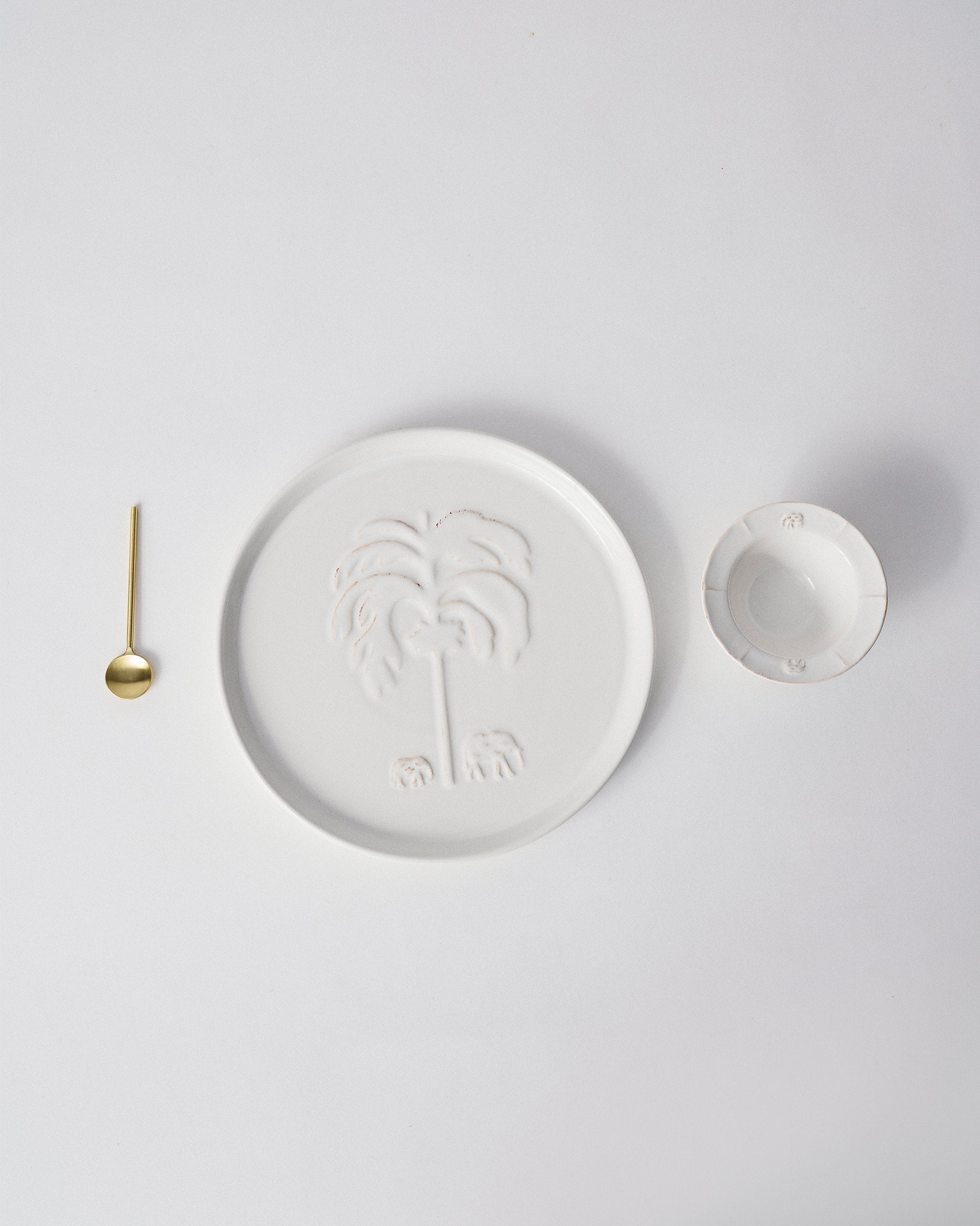 Ele Palm Chip & Dip Platter