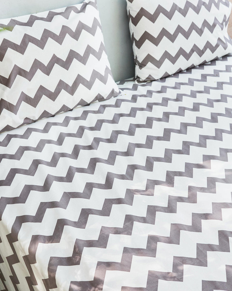 Colombo Wave Bedsheet Queen with Pillow Case Set
