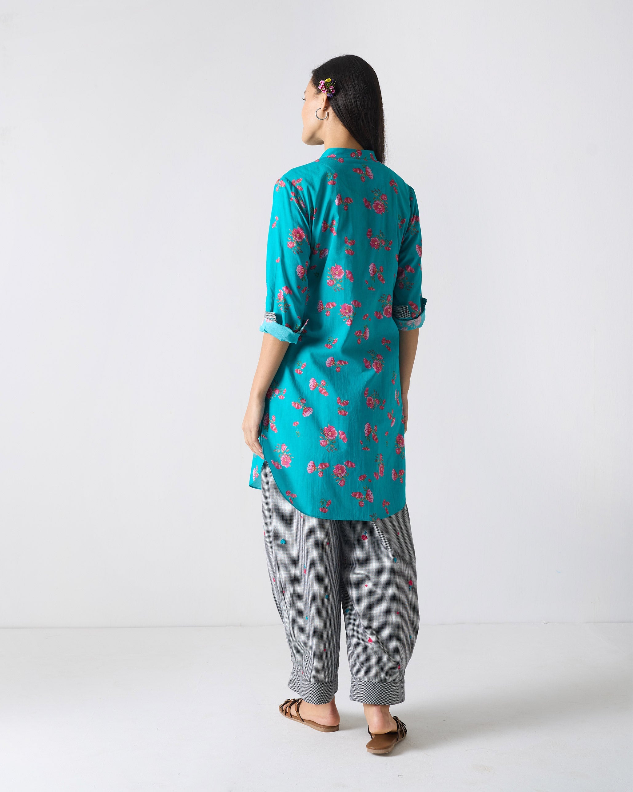 Basic Mid Length Kurta - Teal & Fuchsia Print