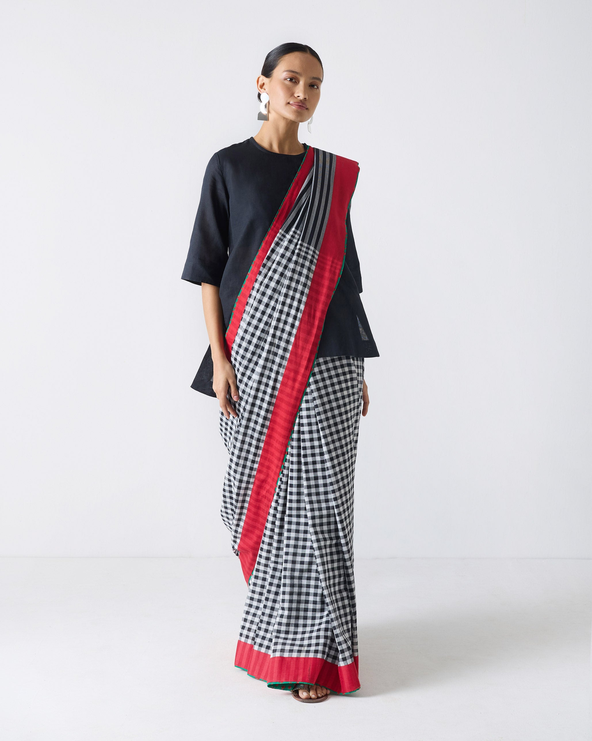 Ceylon Sari - Black & White Checks