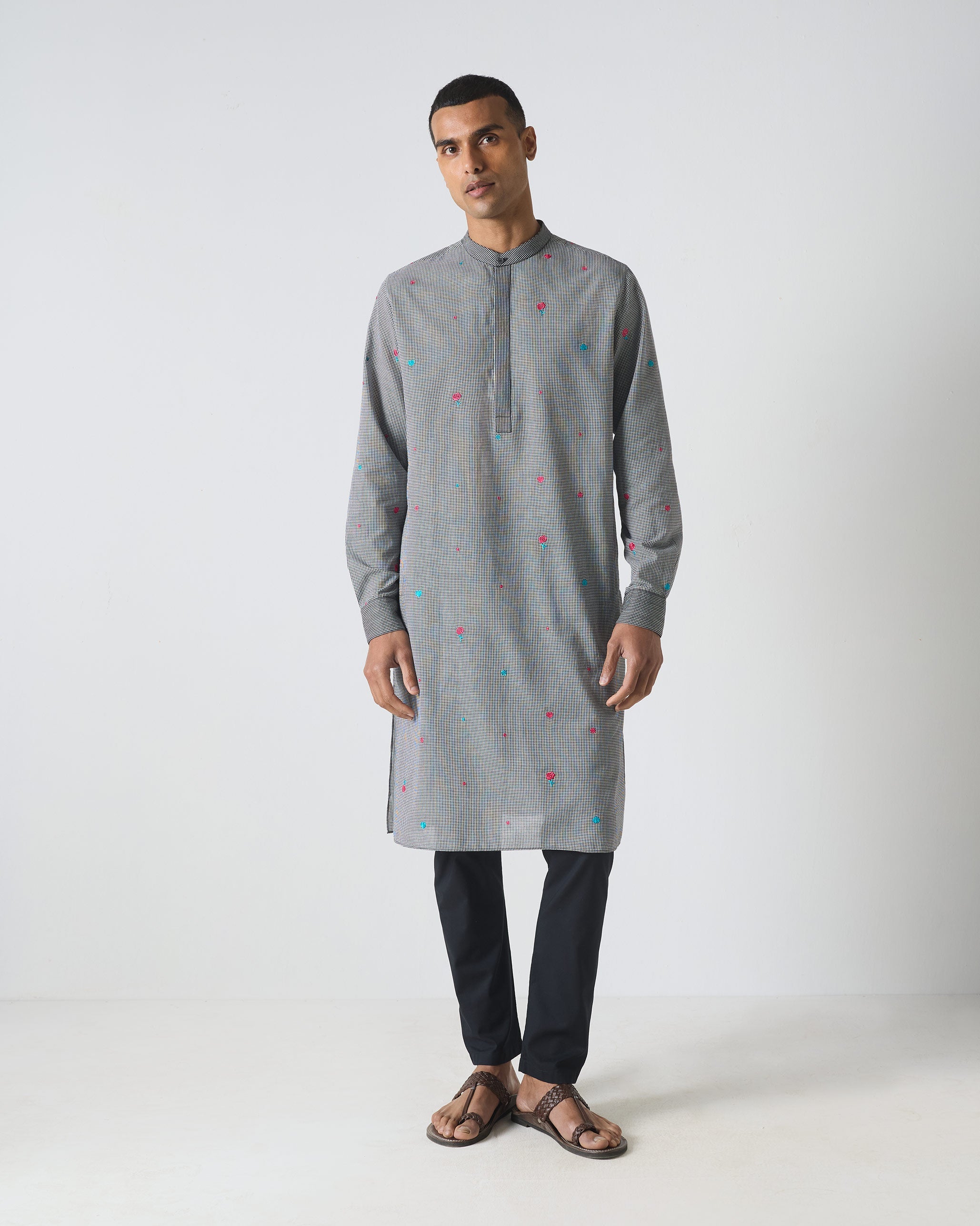 Neckband Kurta - Black & White Embroidered