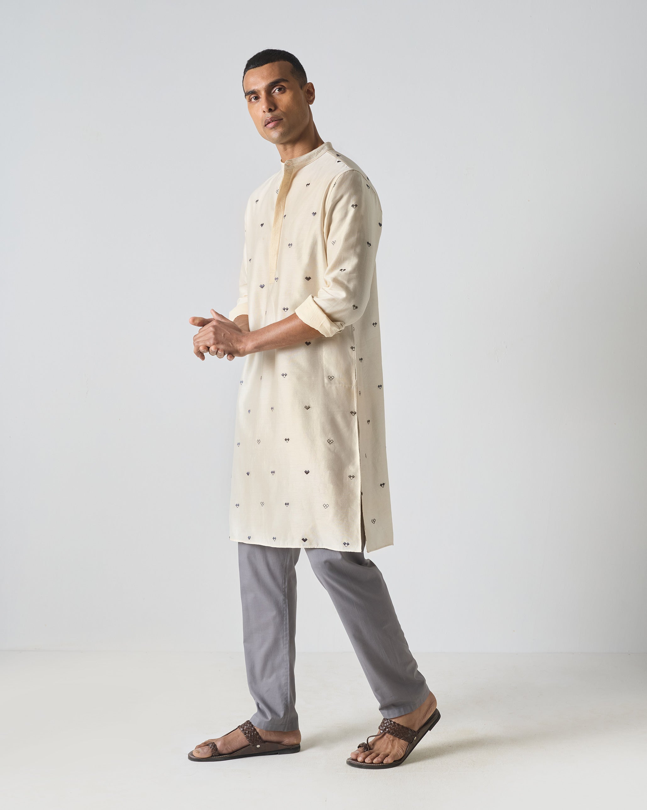 Neckband Kurta - Ivory & Charcoal Embroidered