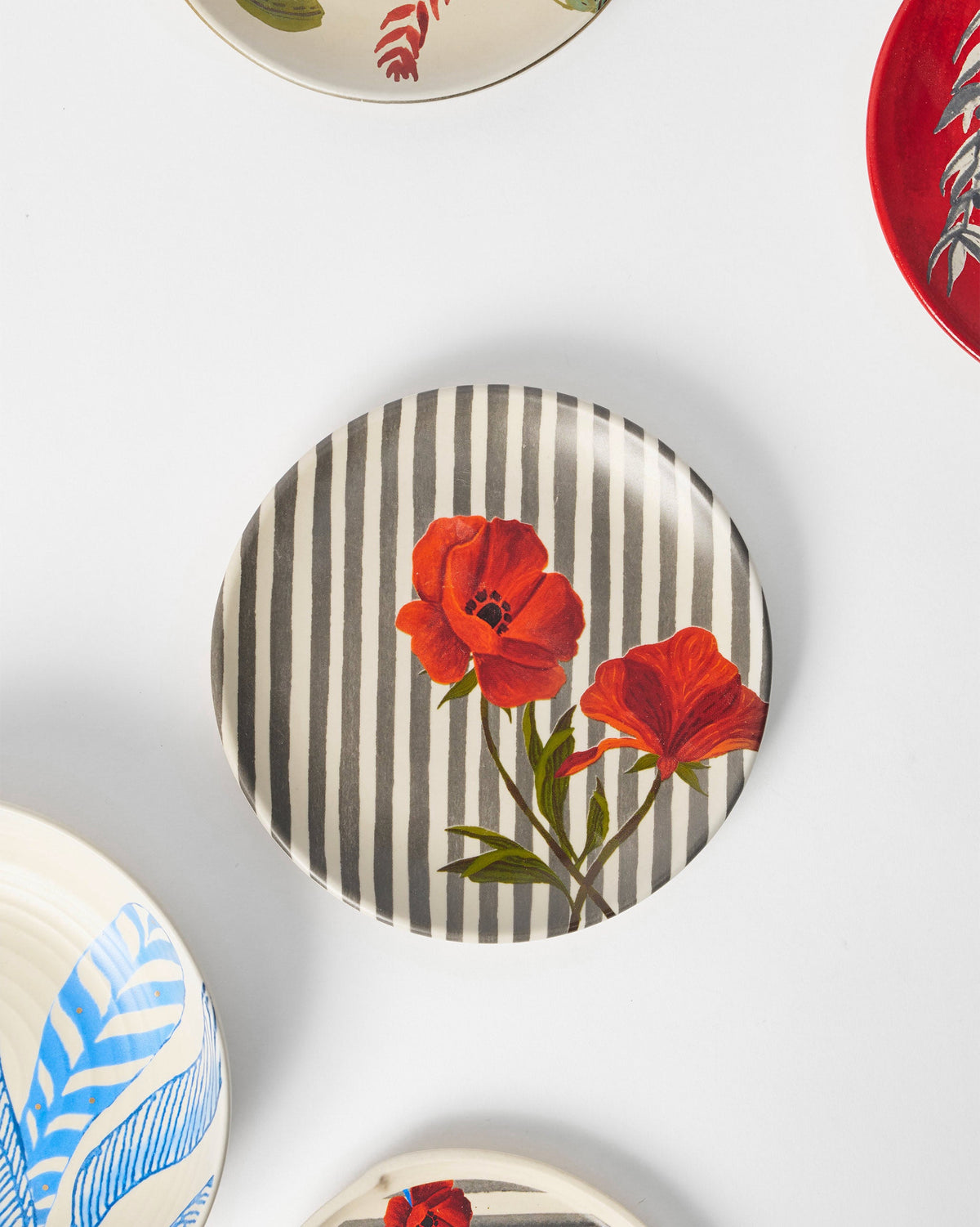 Striped Poppy Quarter Plate