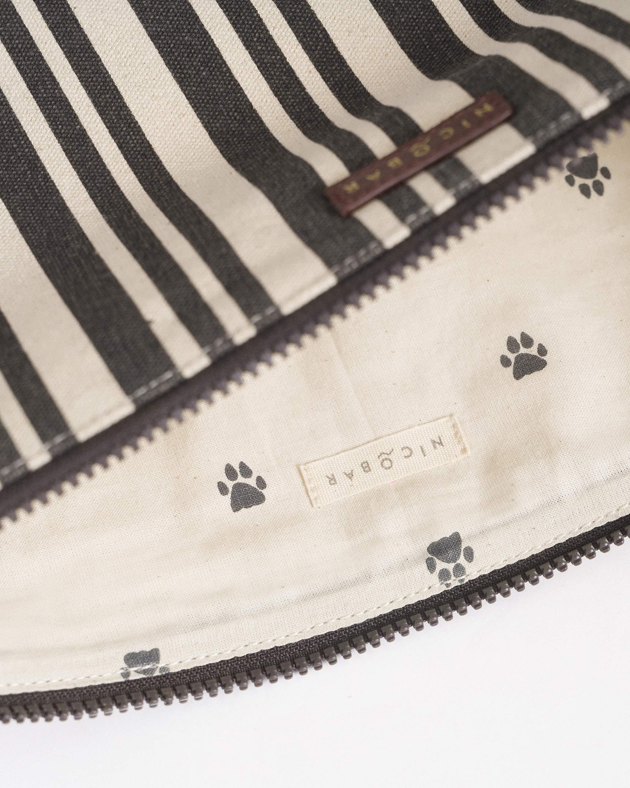 Berber Laptop Sleeve 15" - Charcoal Stripes
