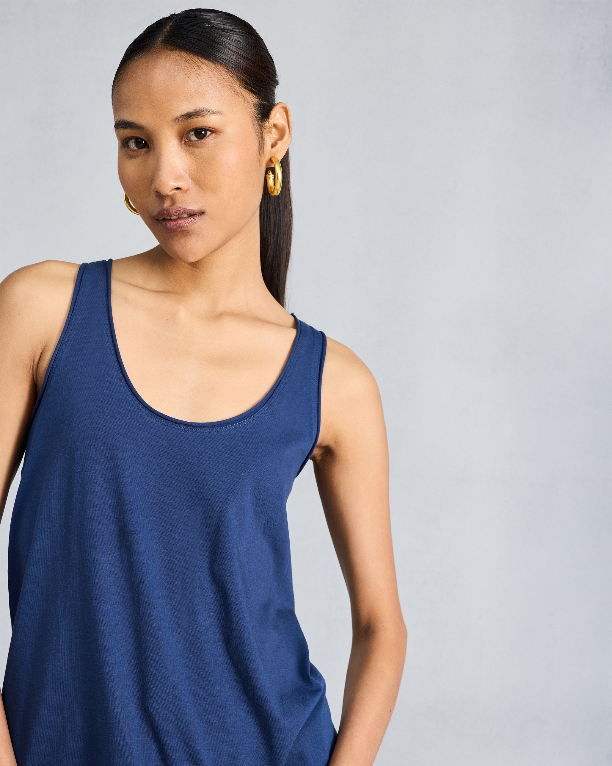 Ukiyo Racerback Tank - Navy