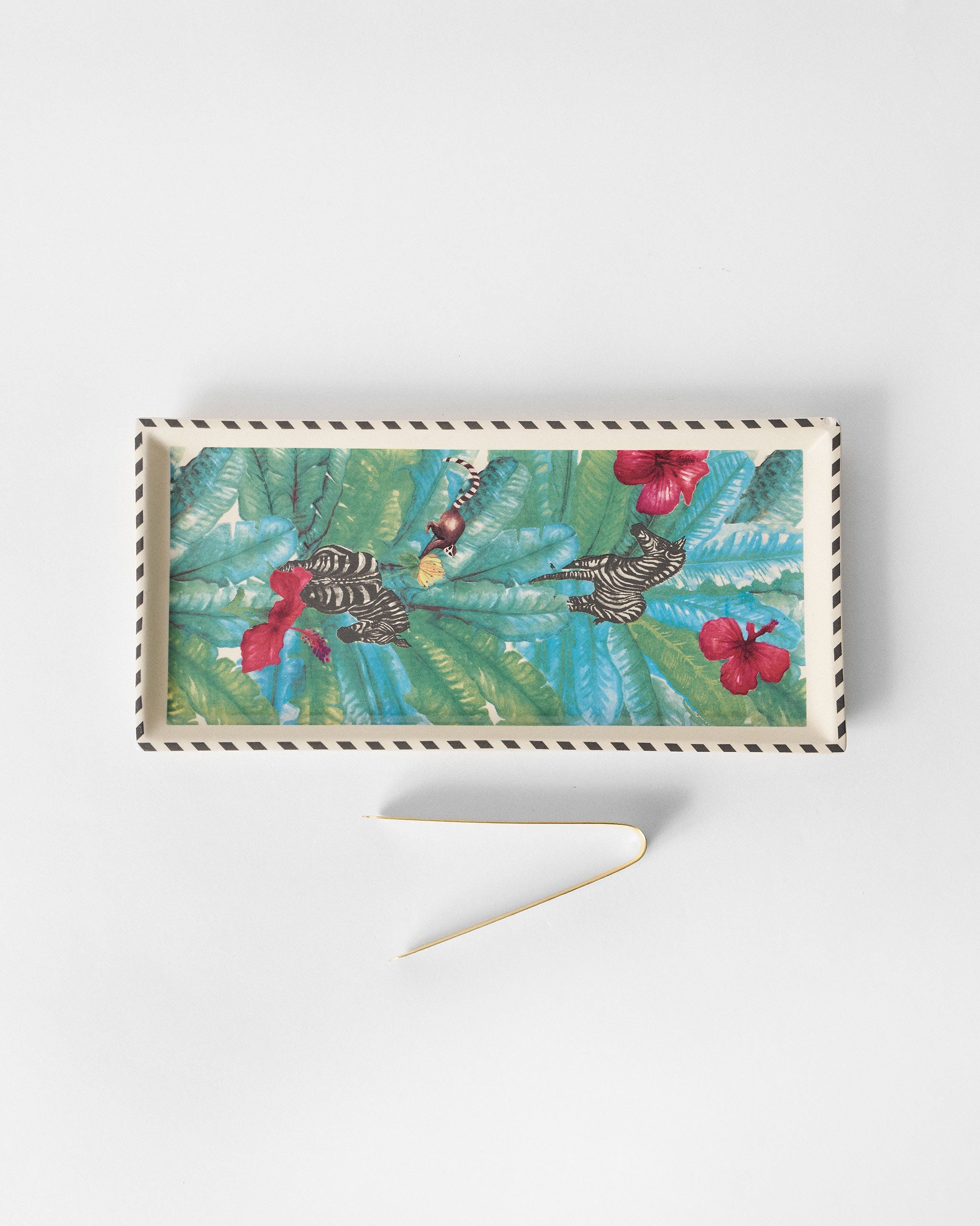 Zebra Lush Cookie Tray With Tong