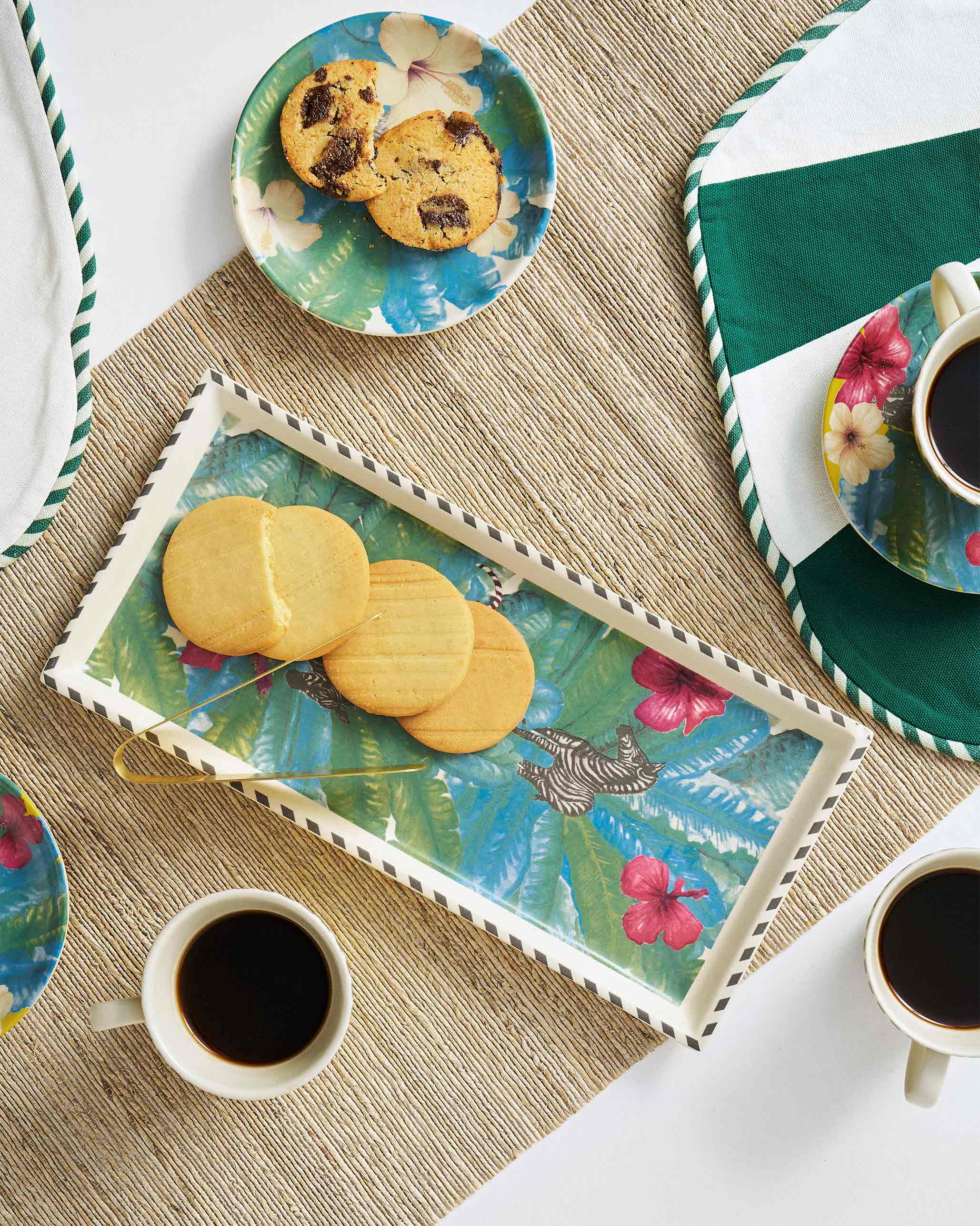 Zebra Lush Cookie Tray With Tong