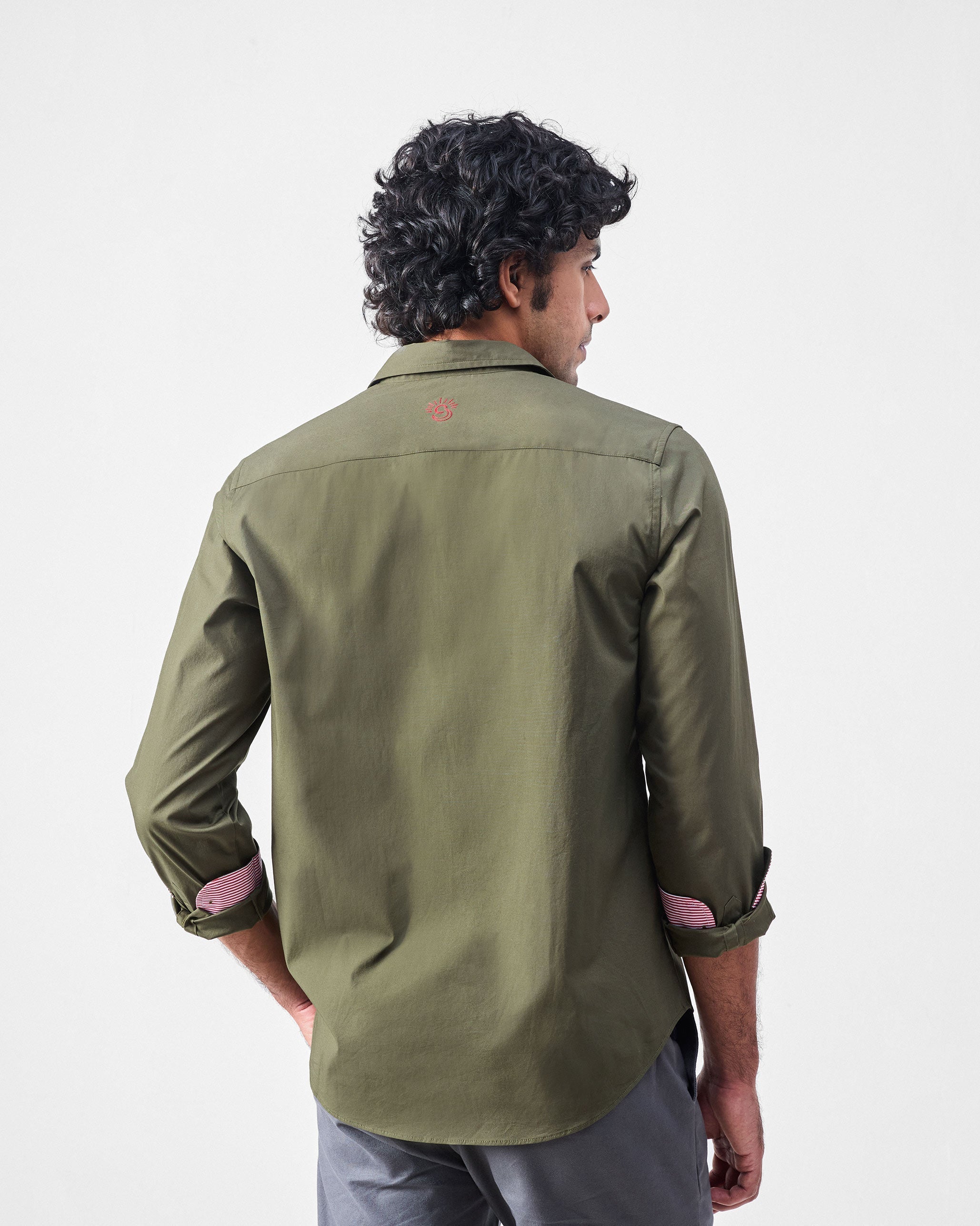 Kayobi Shirt Set (White & Black & Olive)