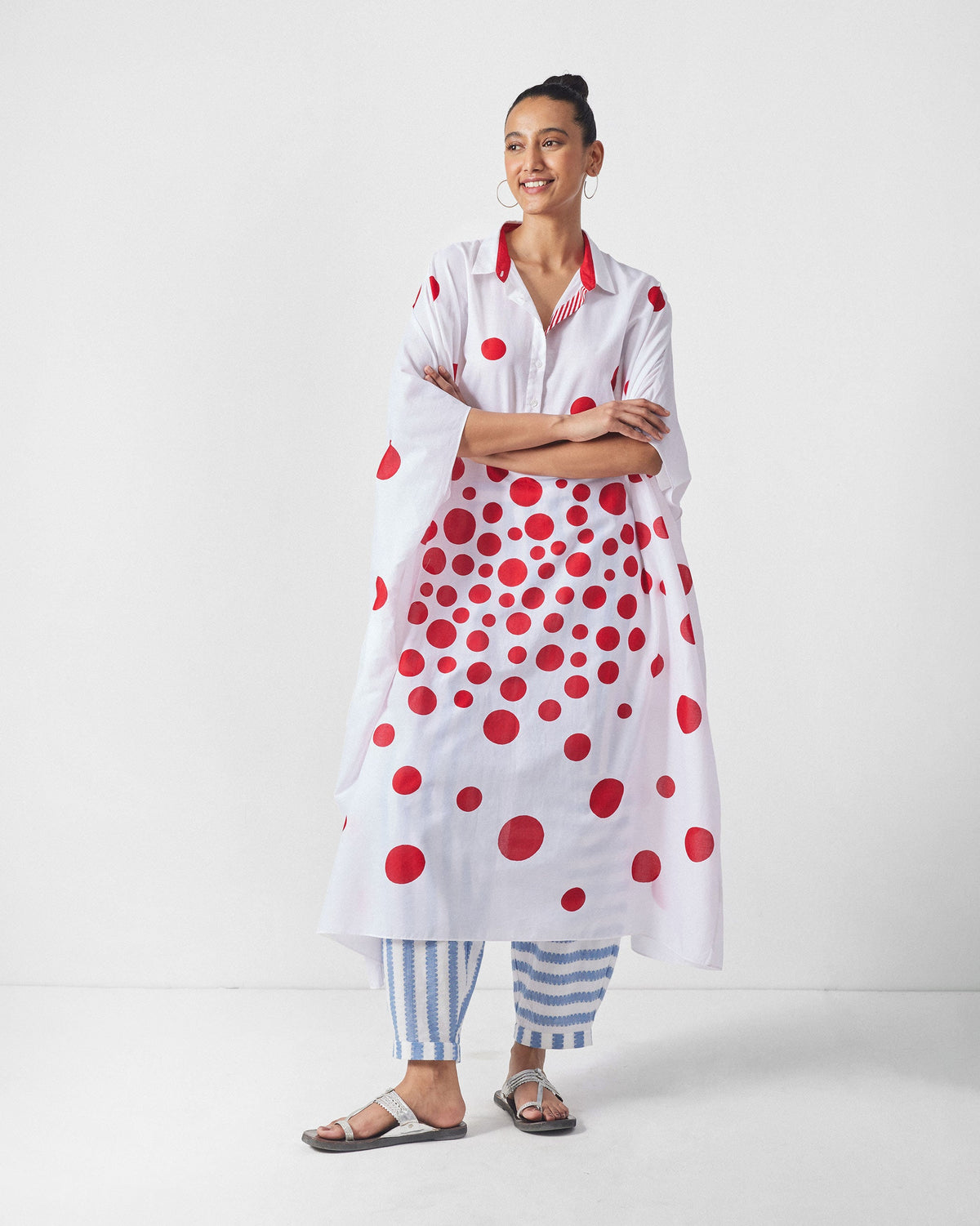 Collared Kaftan - White & Red Print