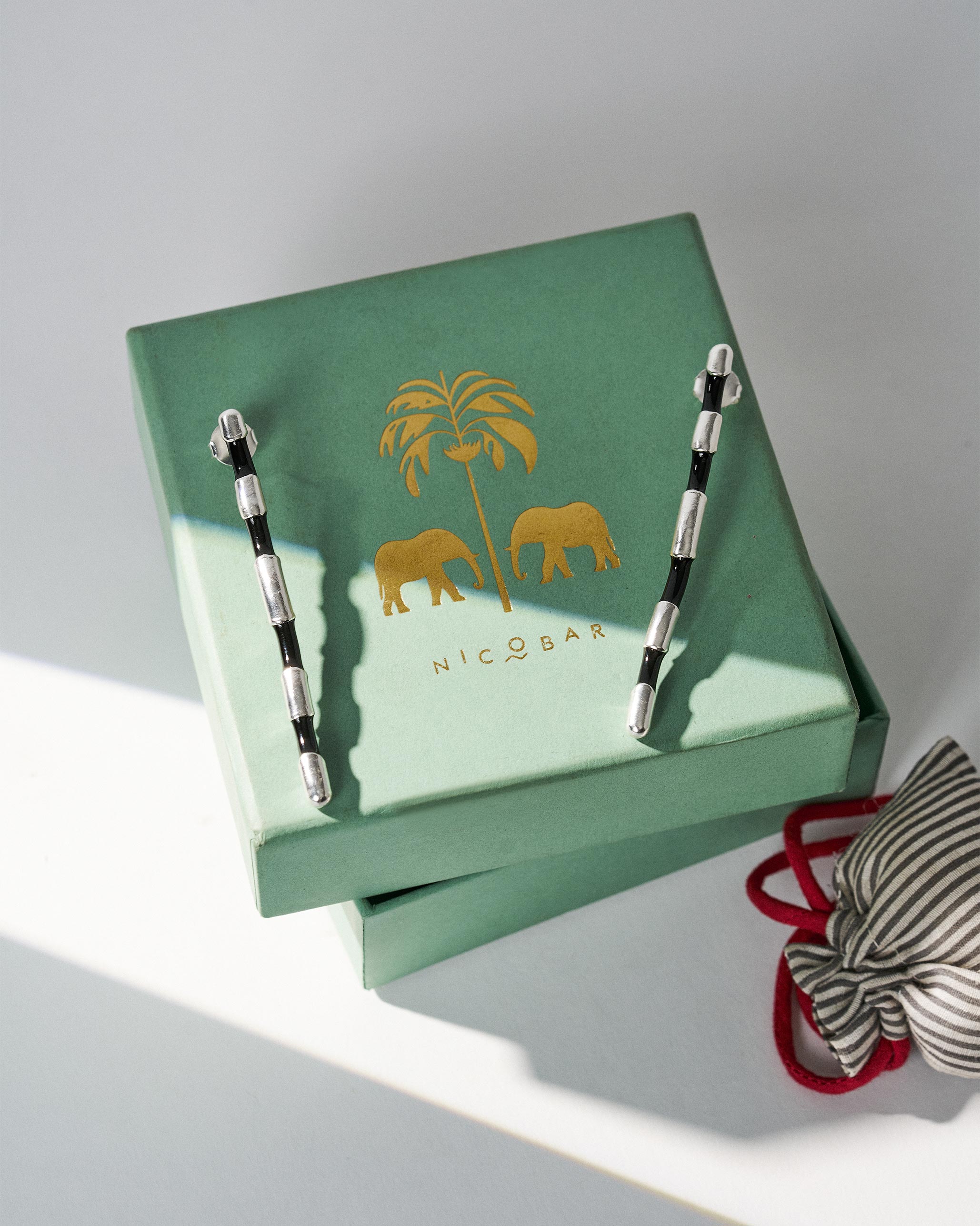 Lemur Earrings - Silver & Black