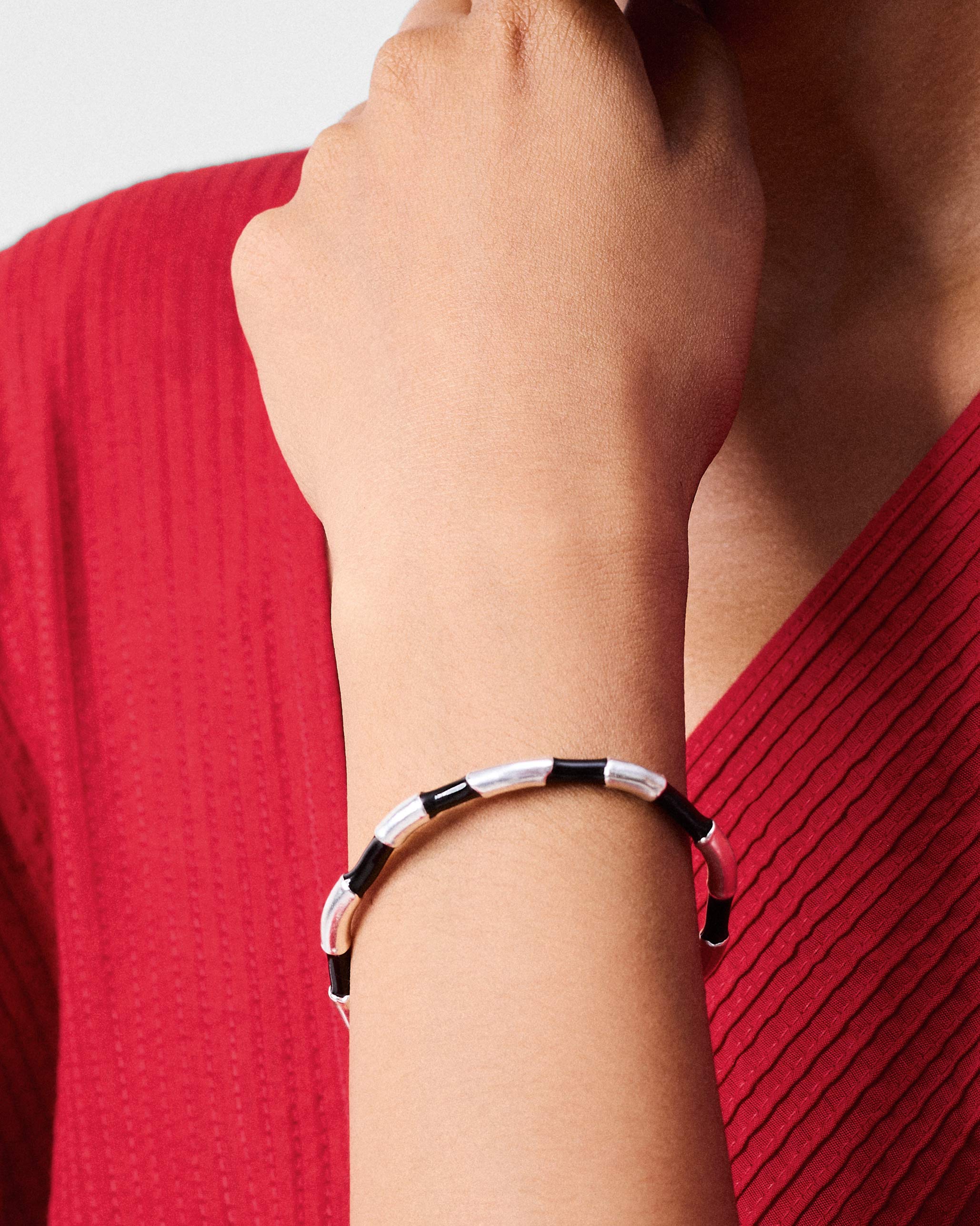 Lemur Bangle - Silver & Black