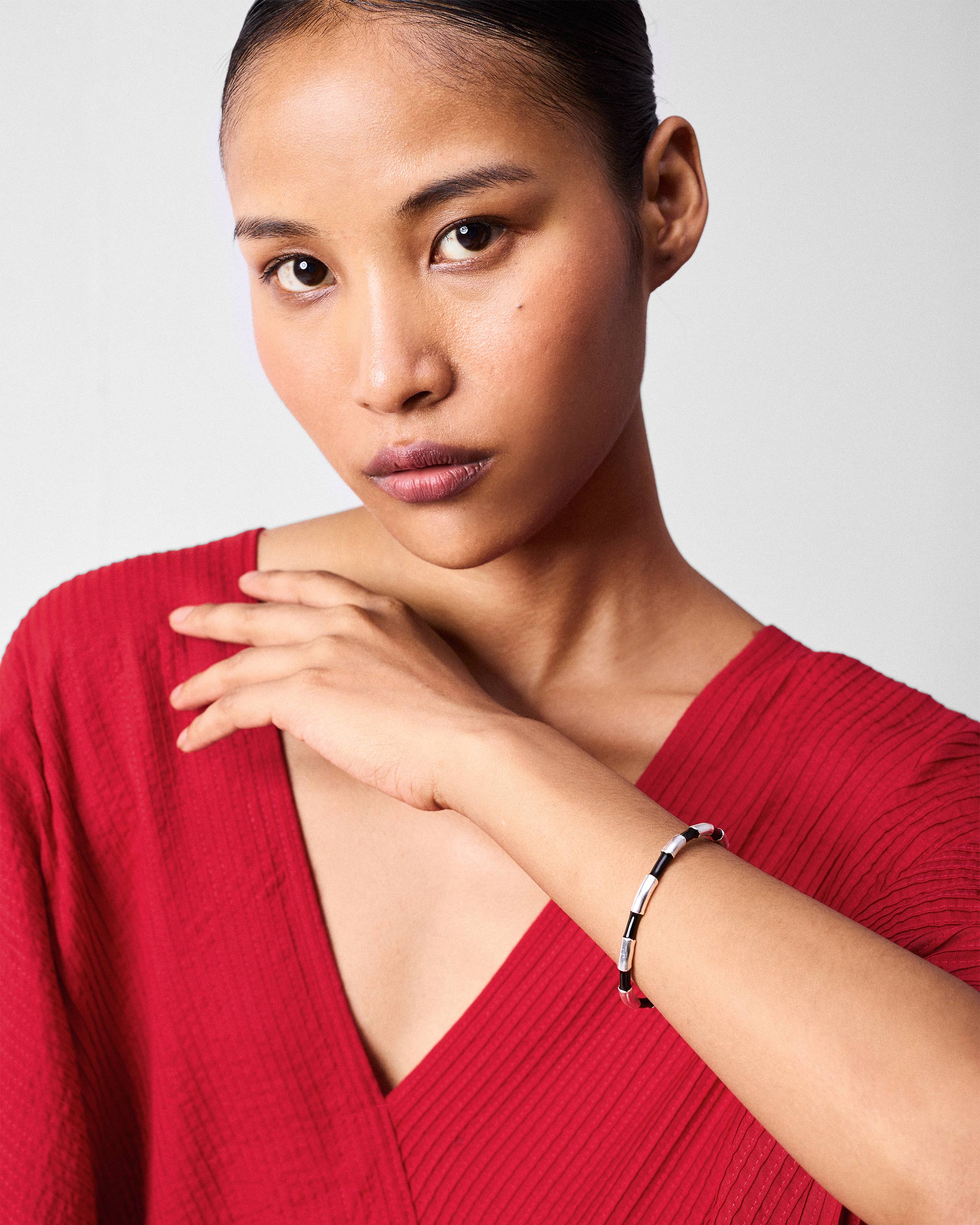 Lemur Bangle - Silver & Black