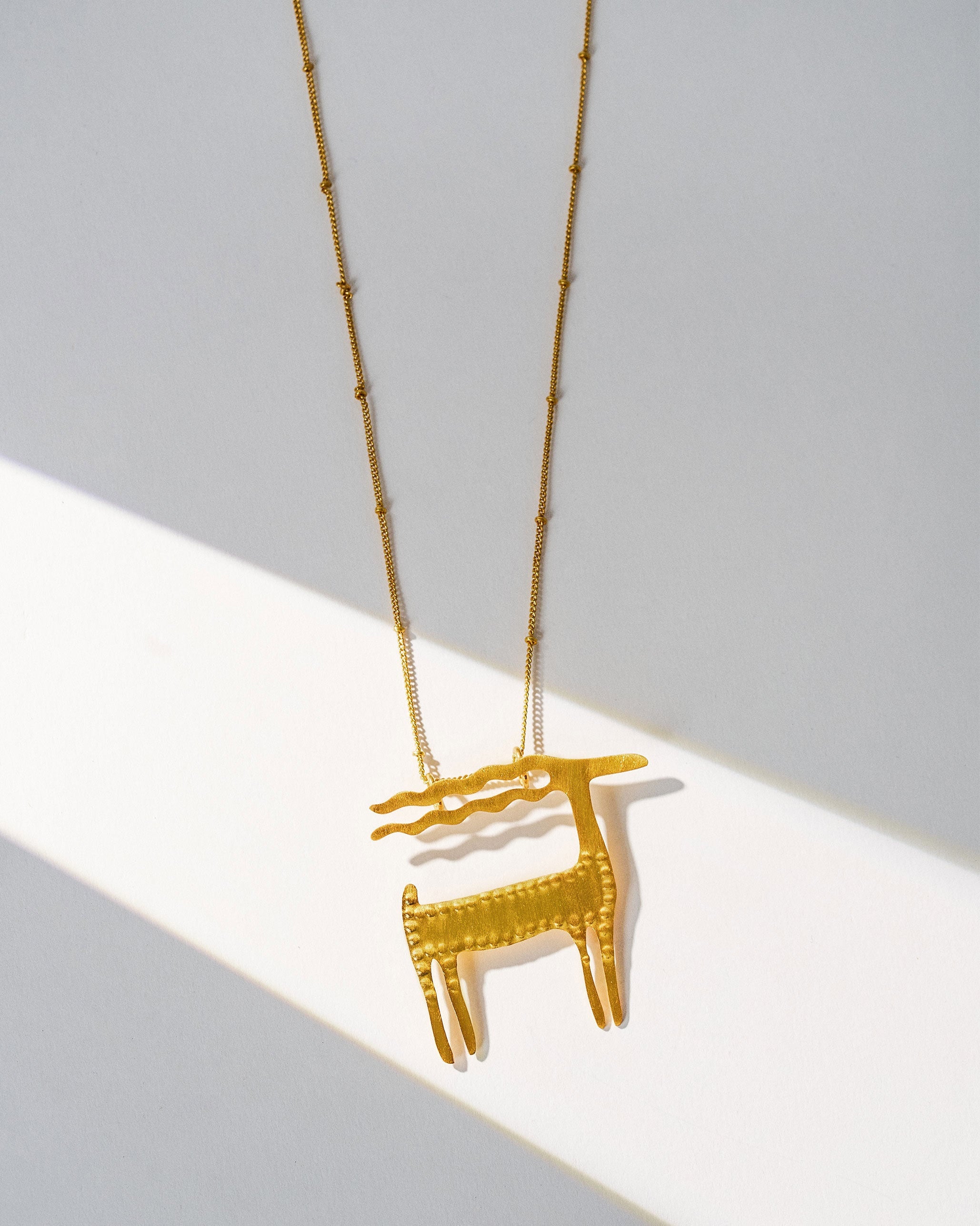 Windy Ram Necklace - Gold