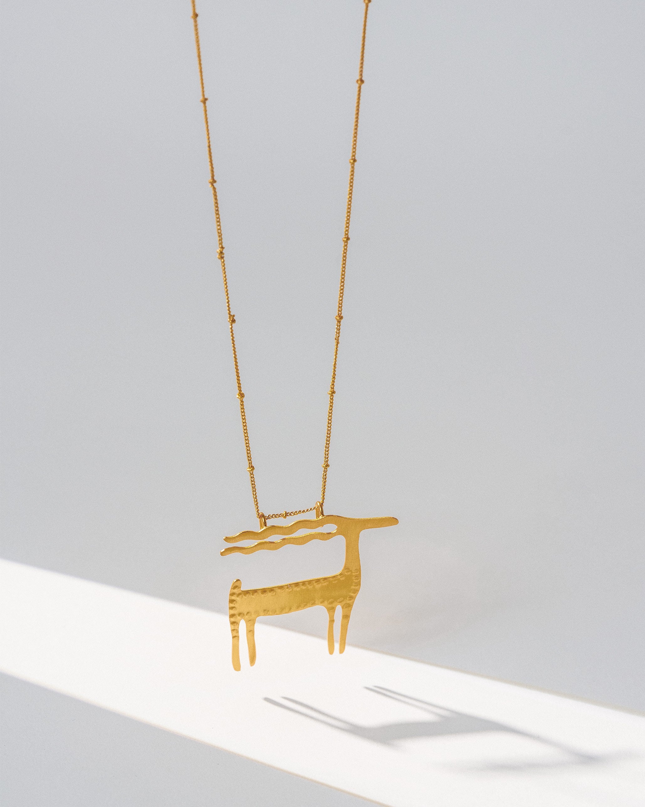 Windy Ram Necklace - Gold