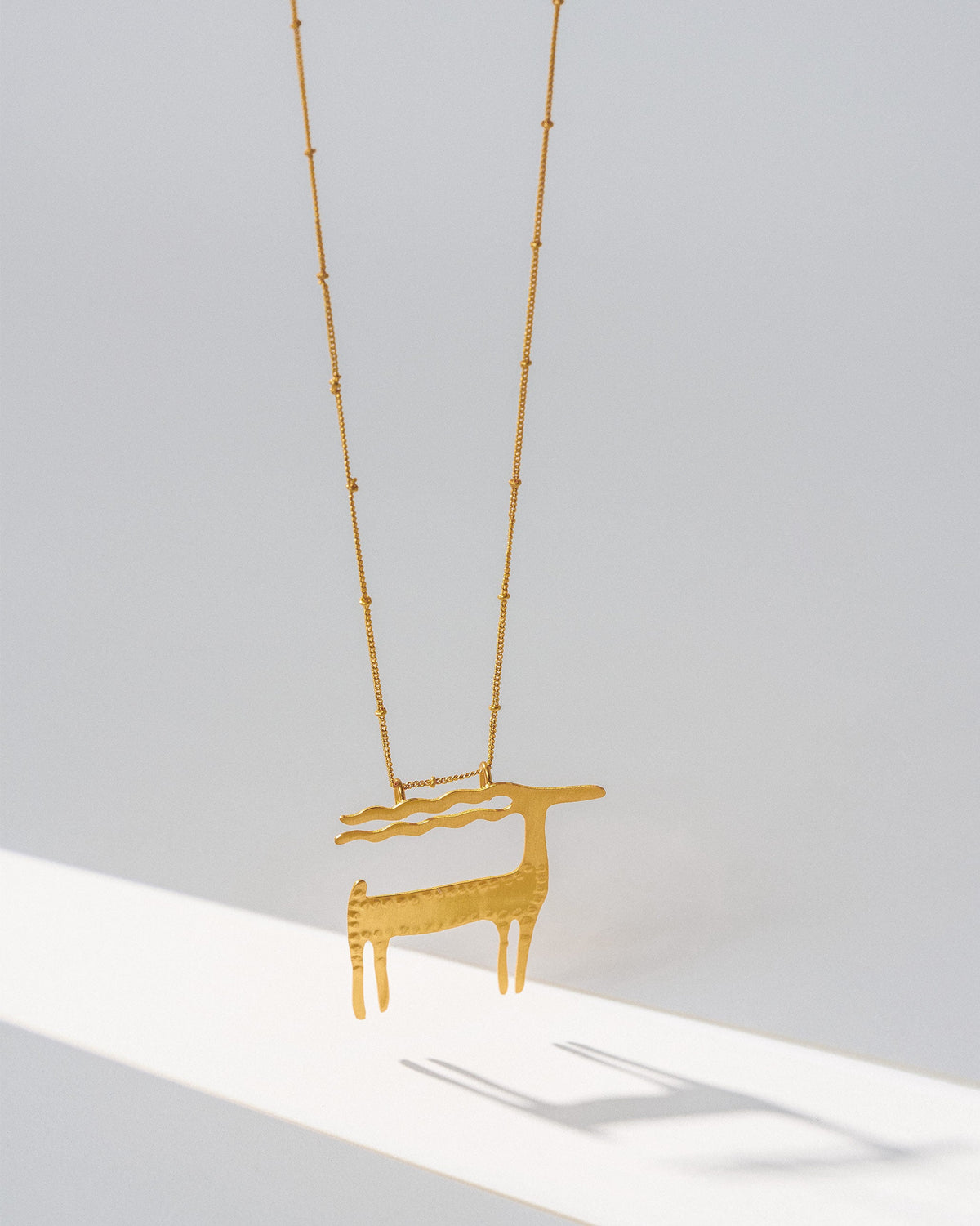 Windy Ram Necklace - Gold