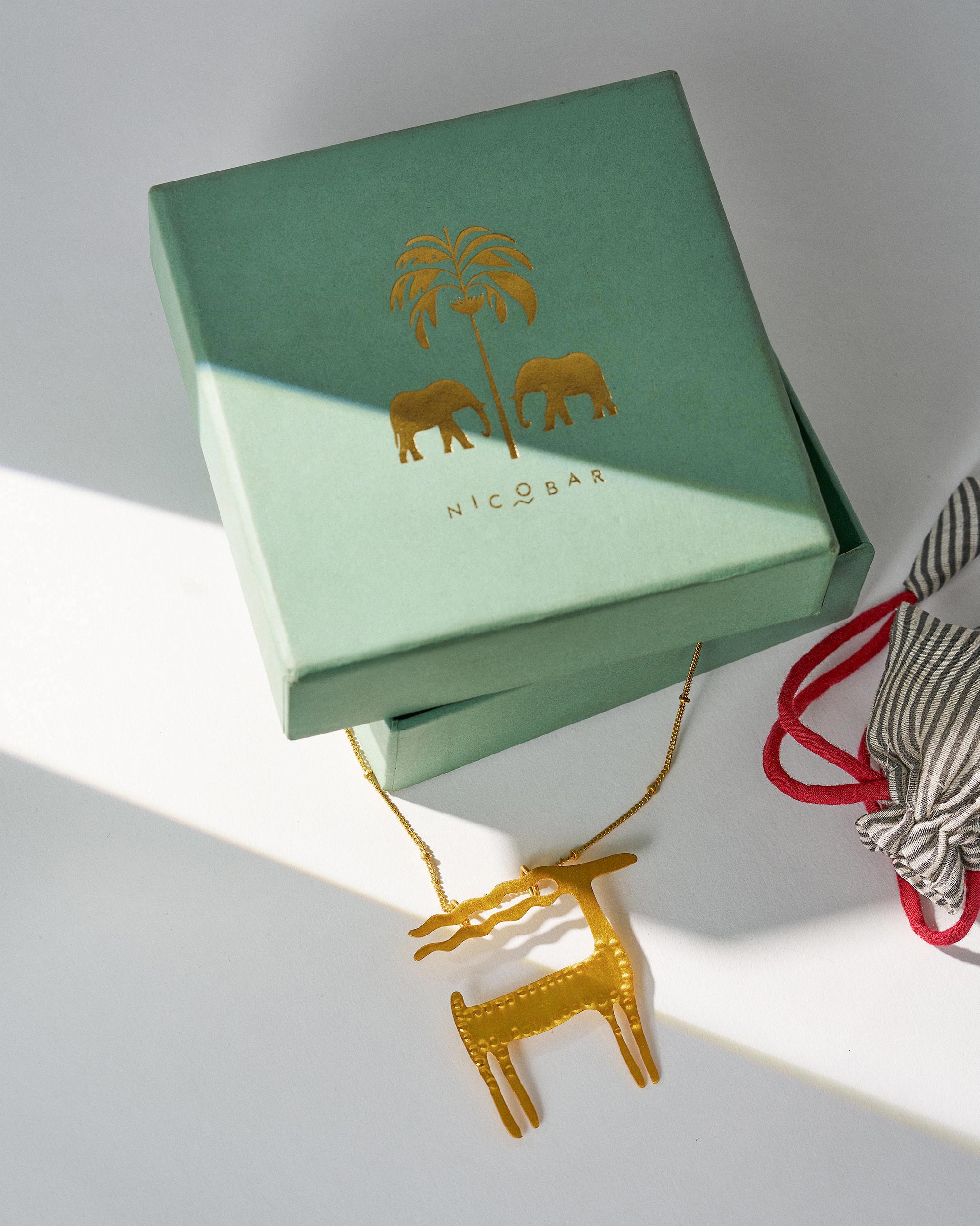 Windy Ram Necklace - Gold