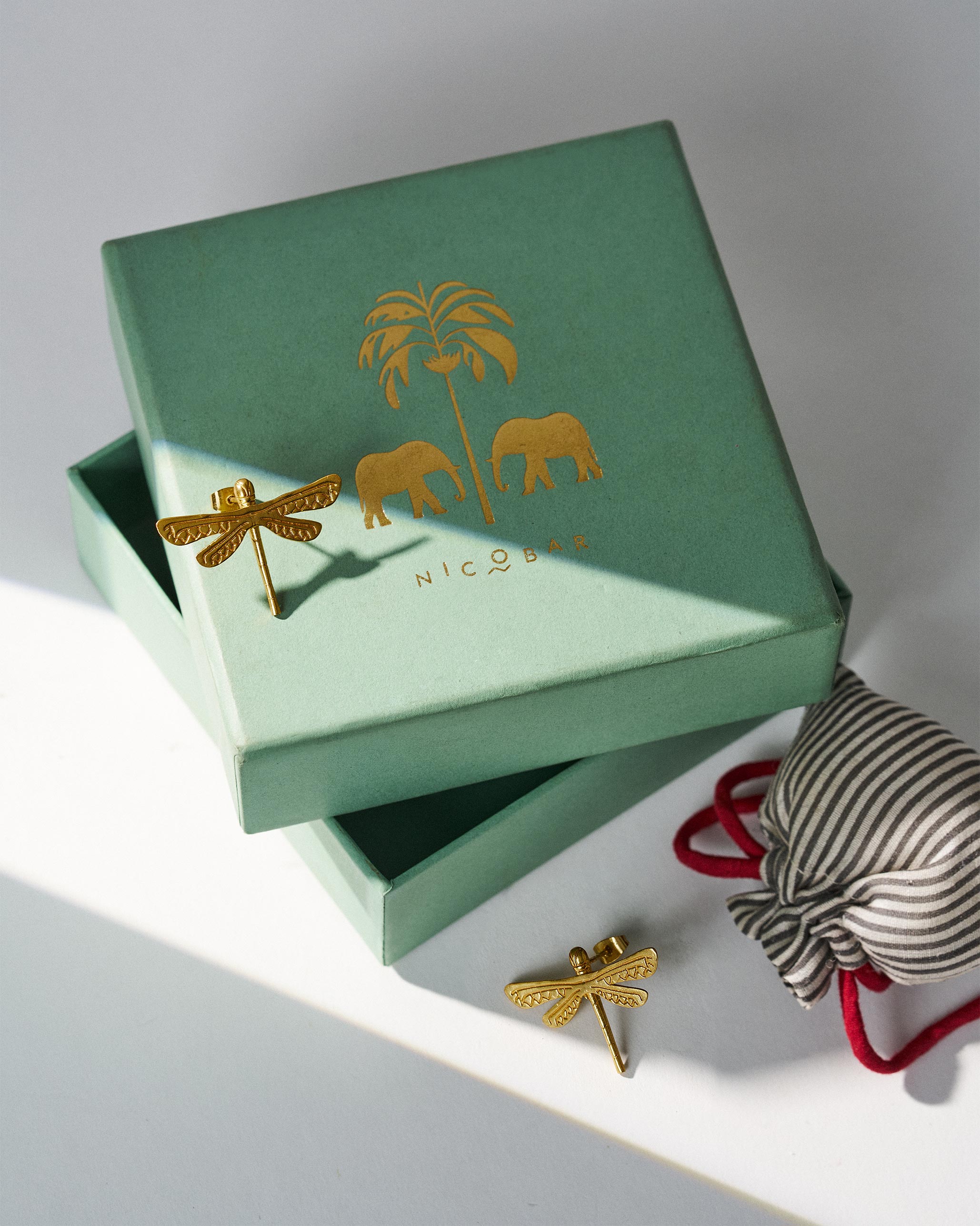 Dragonfly Studs - Gold