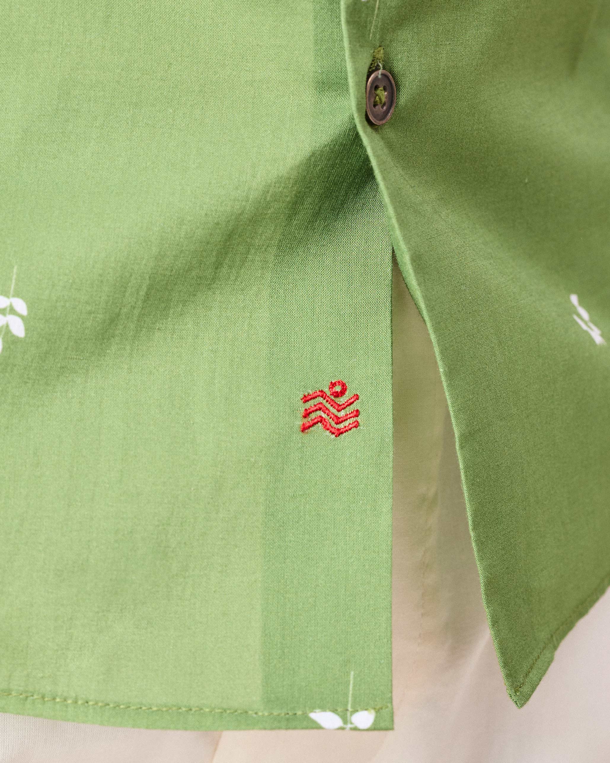 Hakuna Shirt - Green Printed