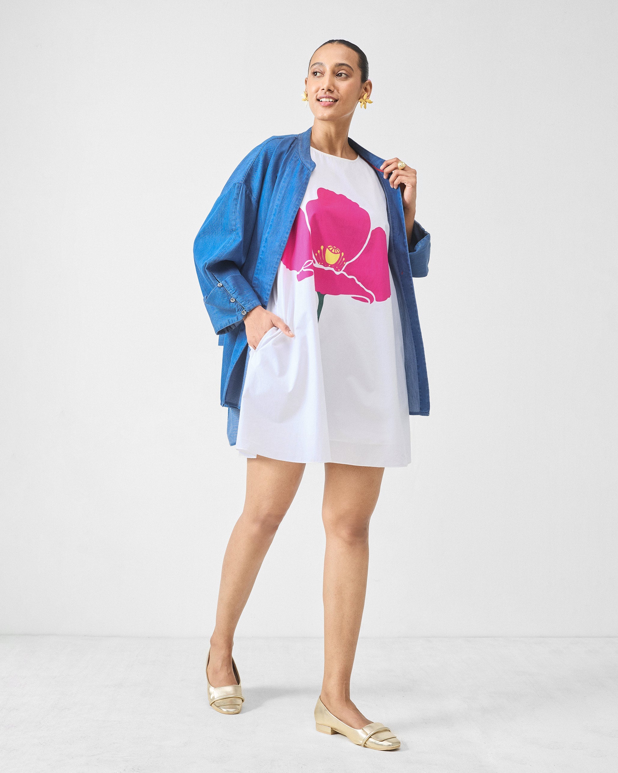 Short Racerback Dress - White & Fuchsia