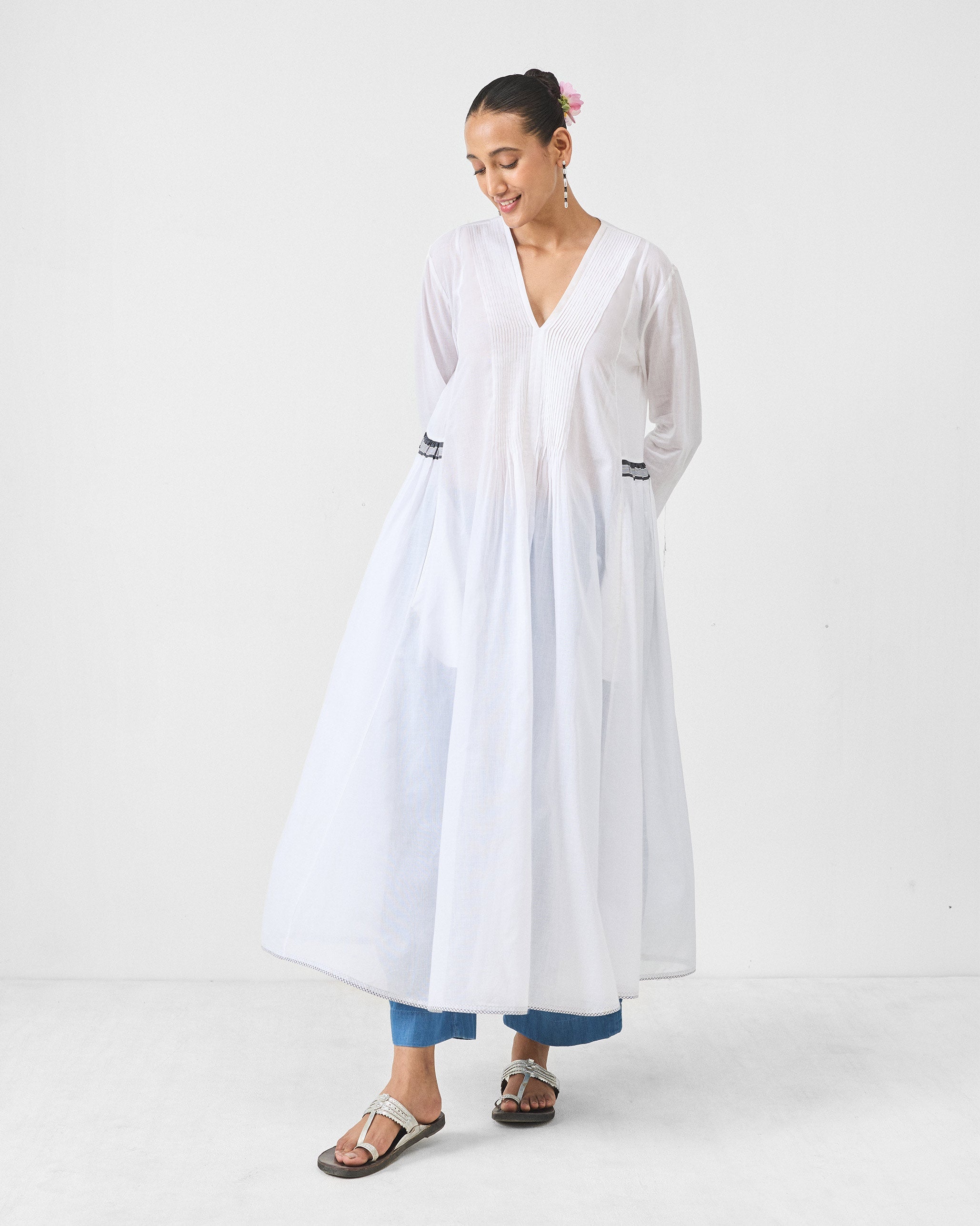 Pintuck Kurta - White