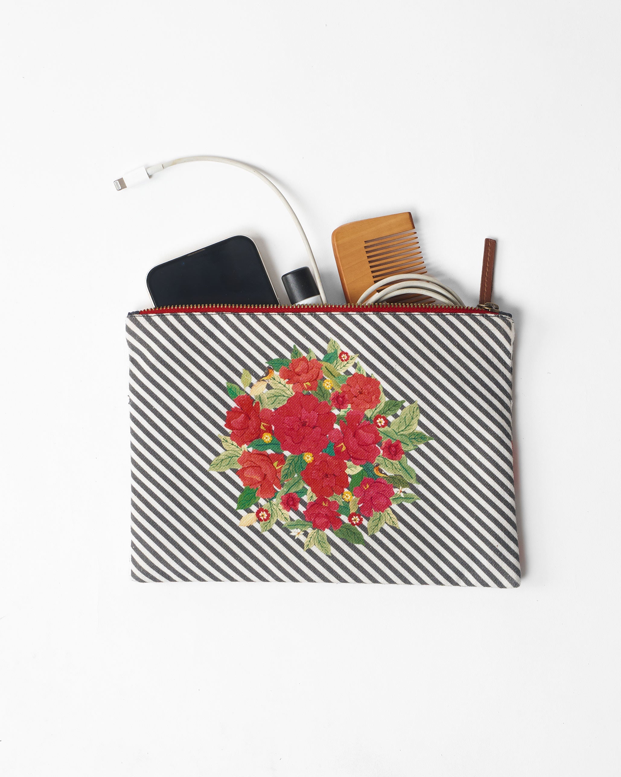Rose Bunch Pouch - Multicolor