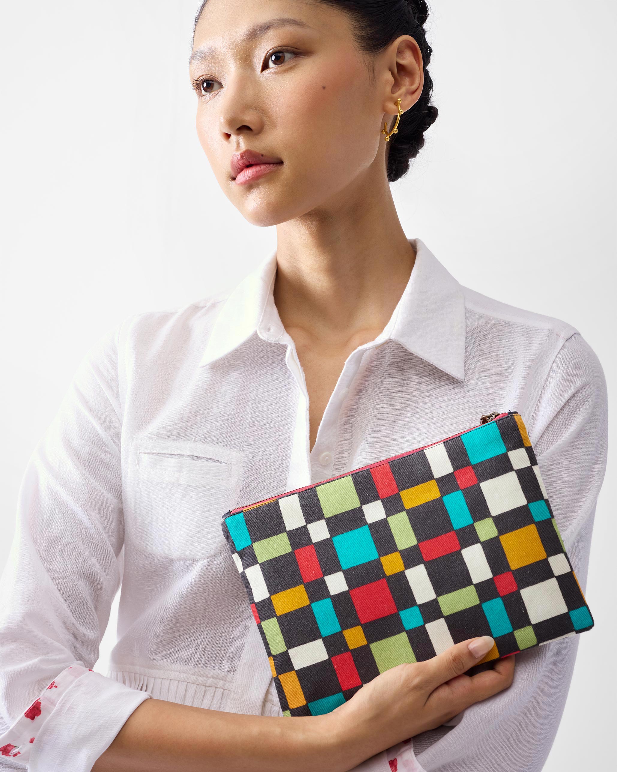 Abstract Heart Pouch - Multicolor