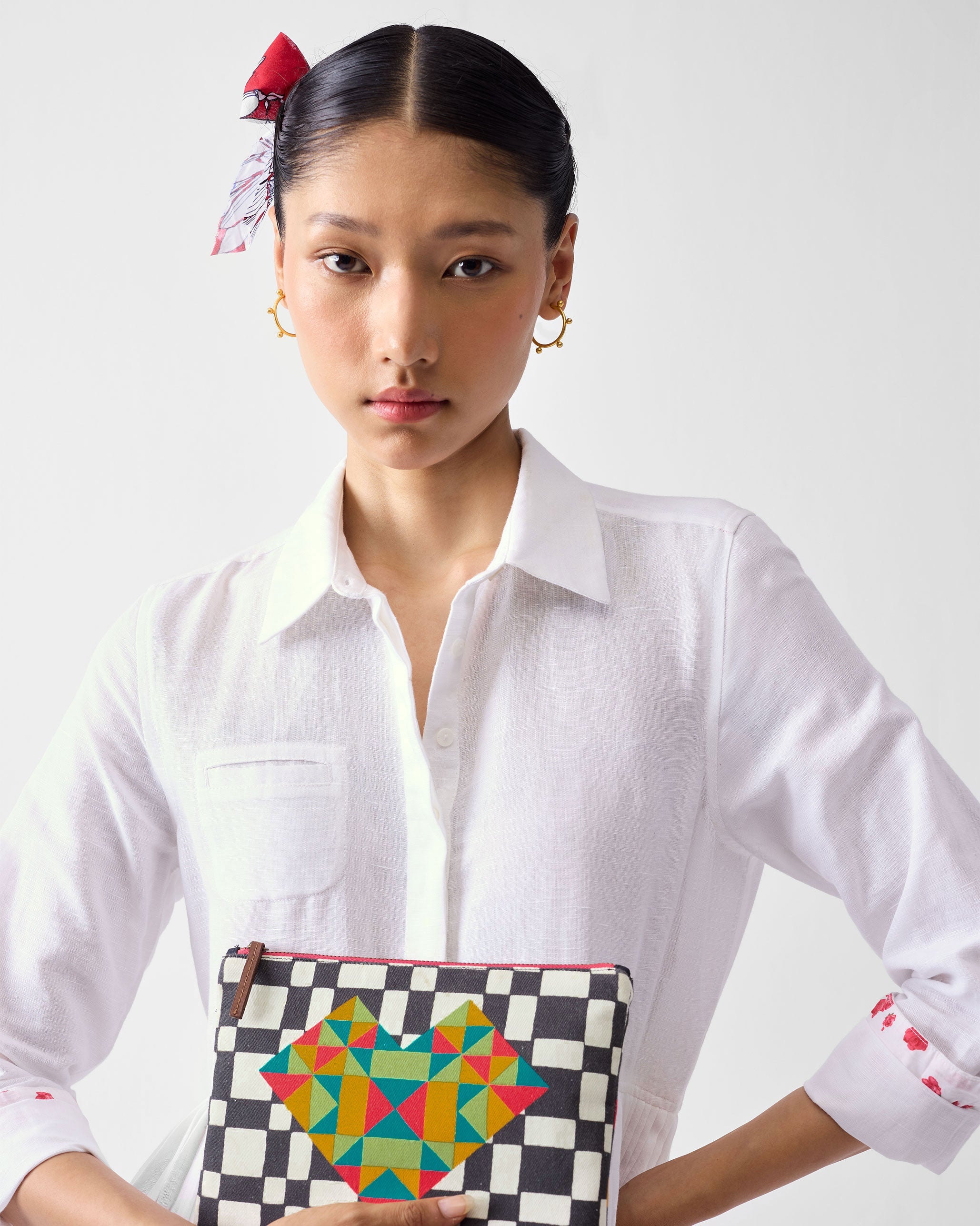 Abstract Heart Pouch - Multicolor