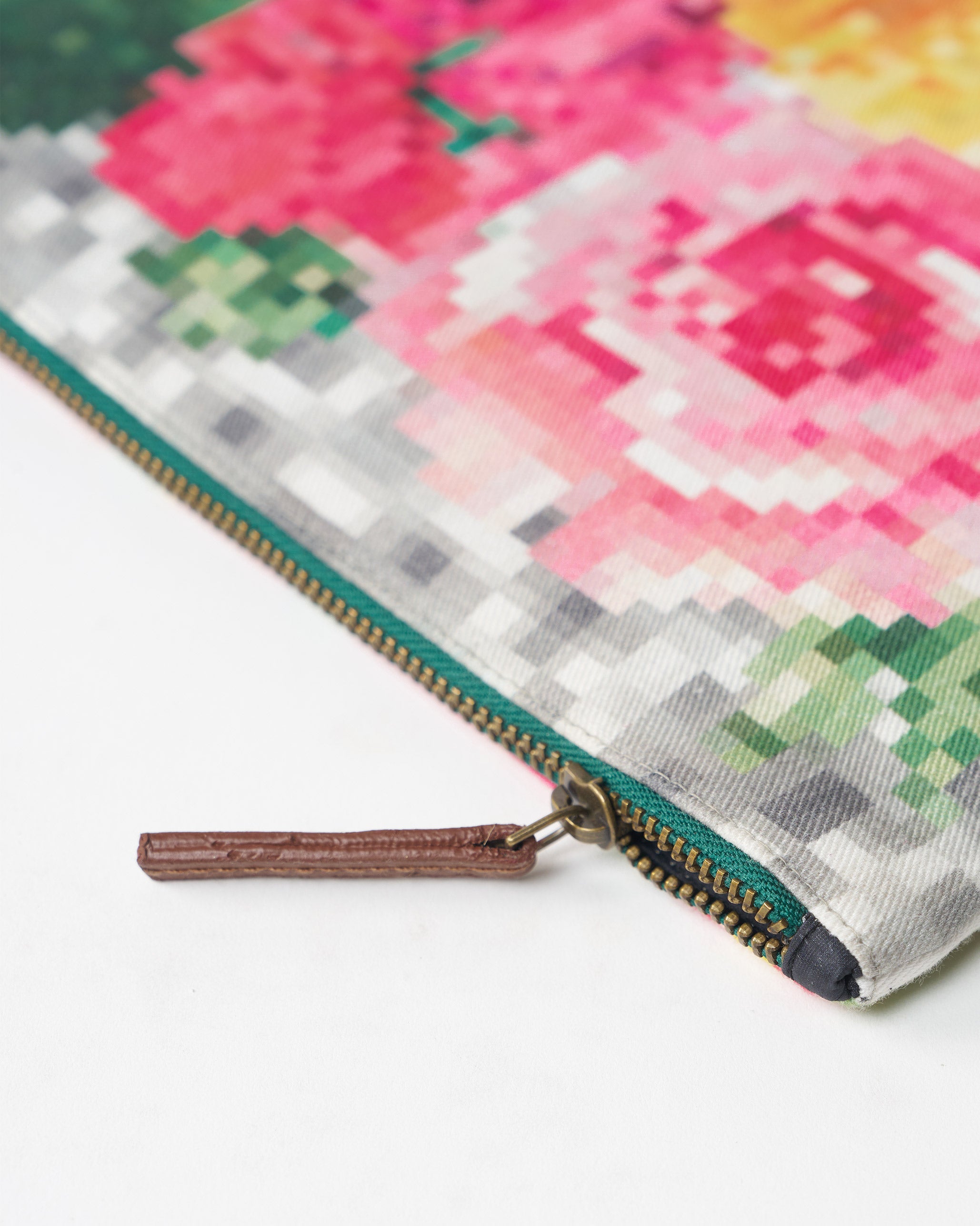 Mosaic Flower Pouch - Multicolor