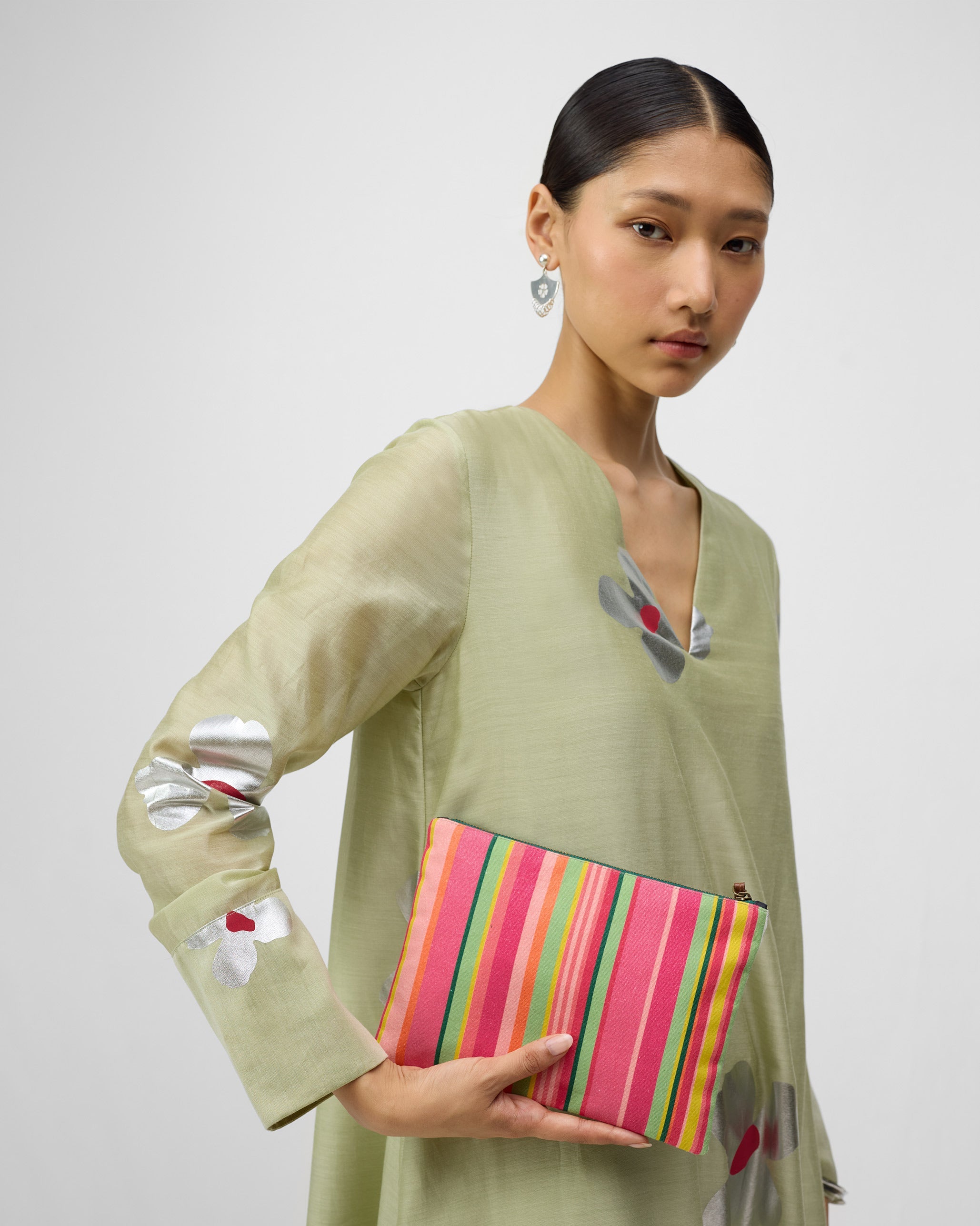 Mosaic Flower Pouch - Multicolor