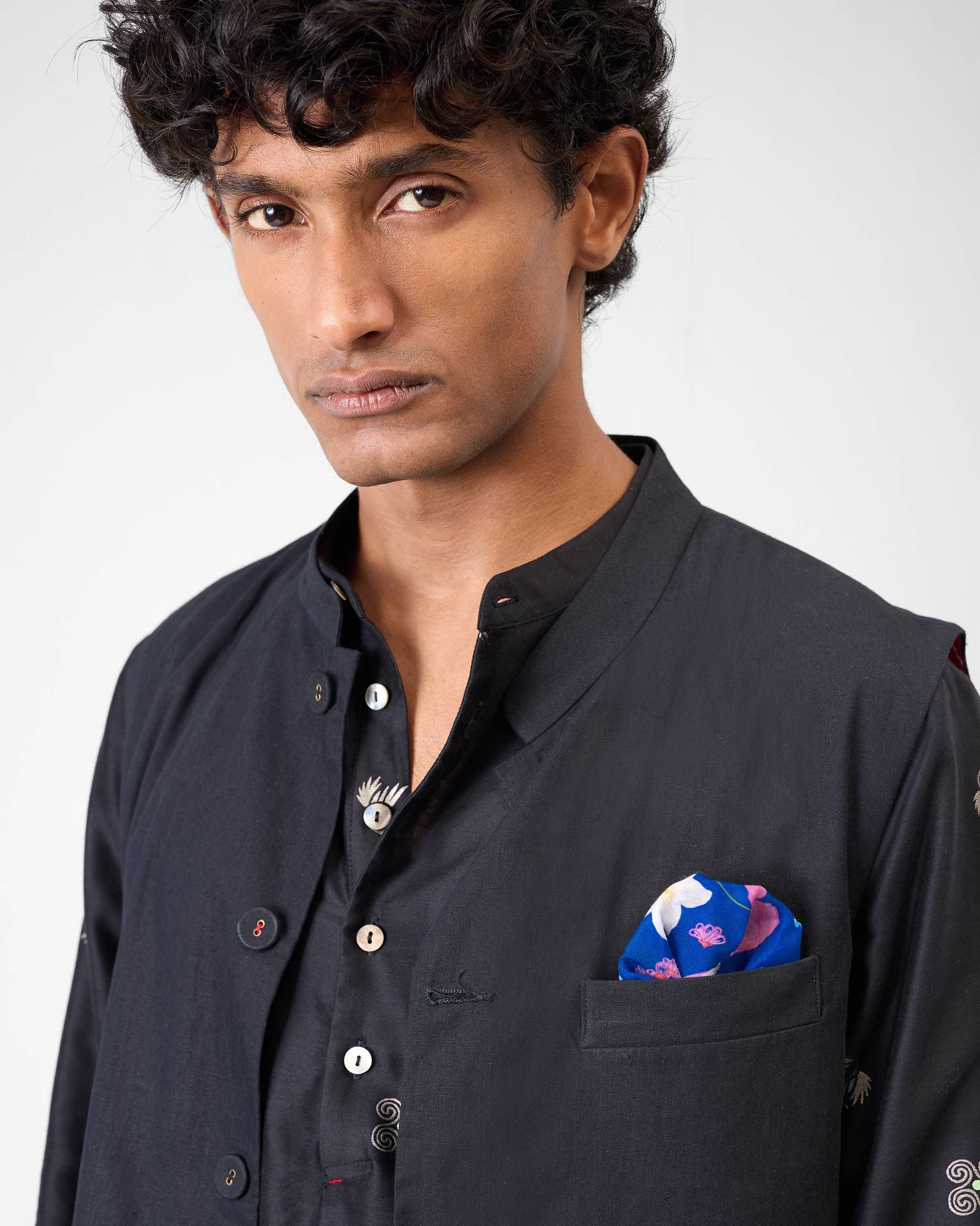 Ambar Pocket Square - Blue & Pink