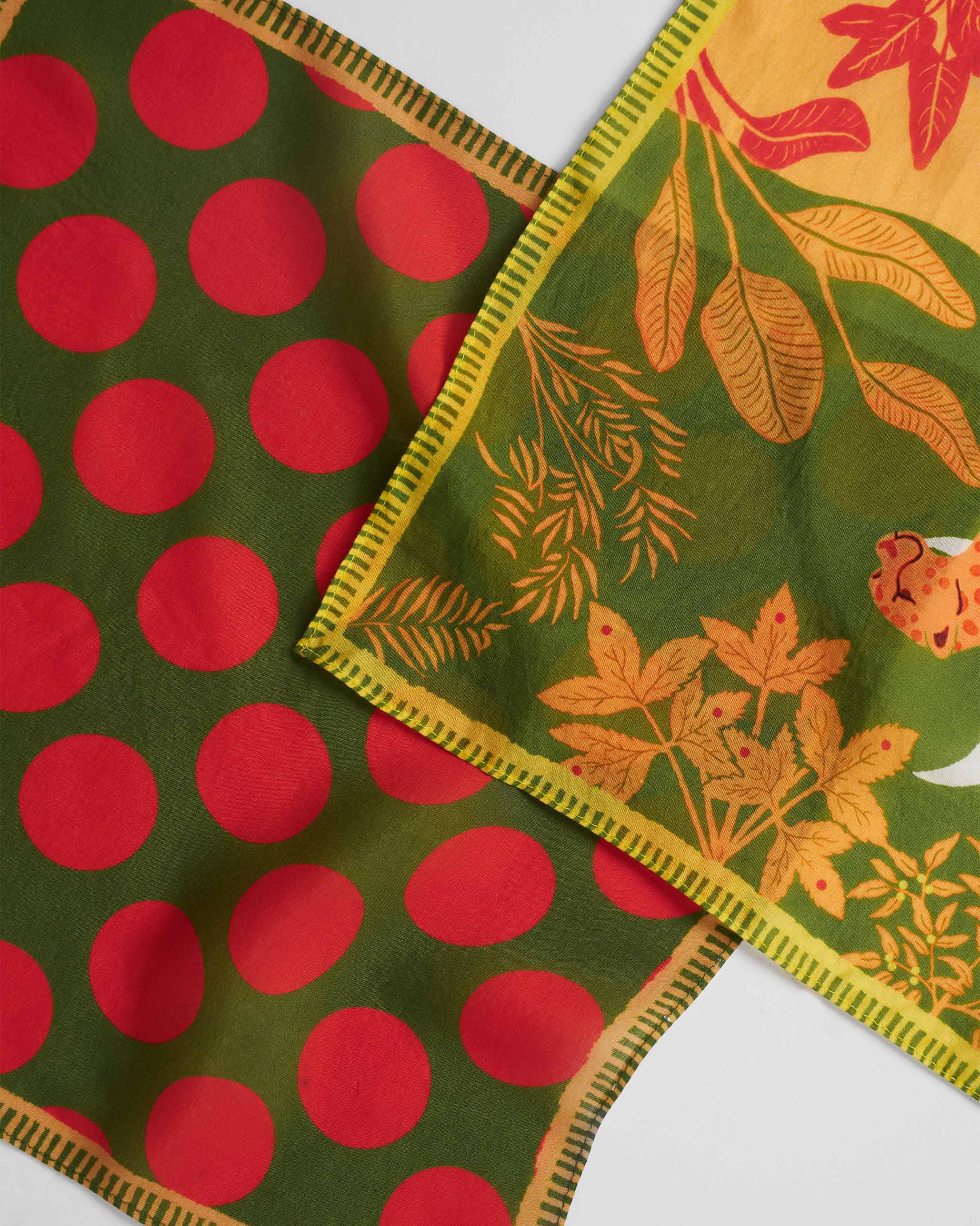 Arka Pocket Square - Olive & Red