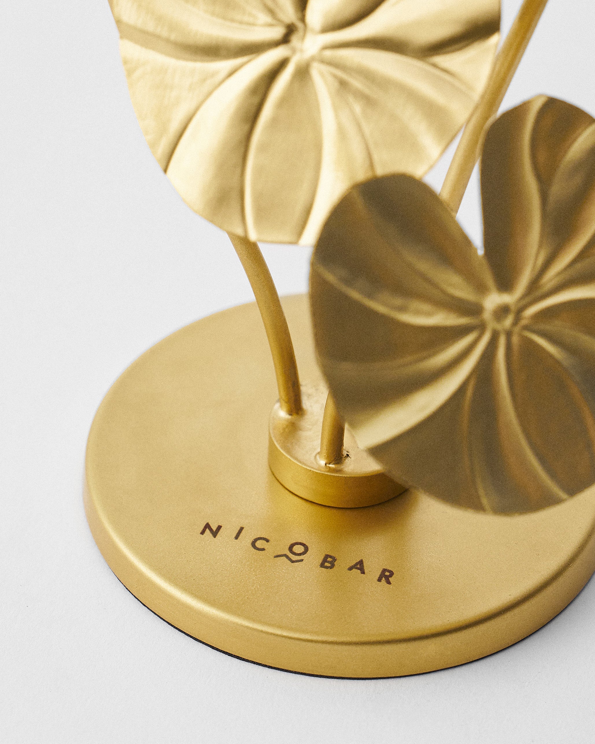 Island Lotus Candle Holder