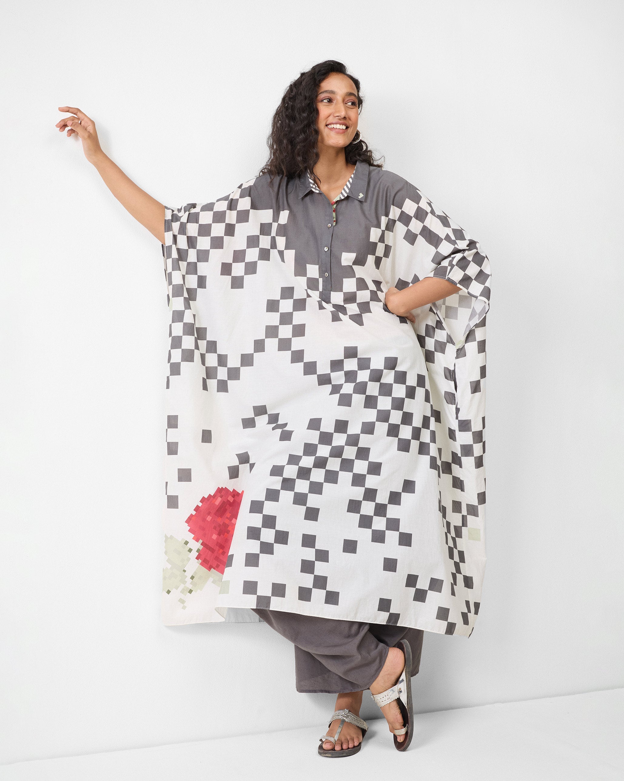 Collared Kaftan - Ivory & Charcoal Print