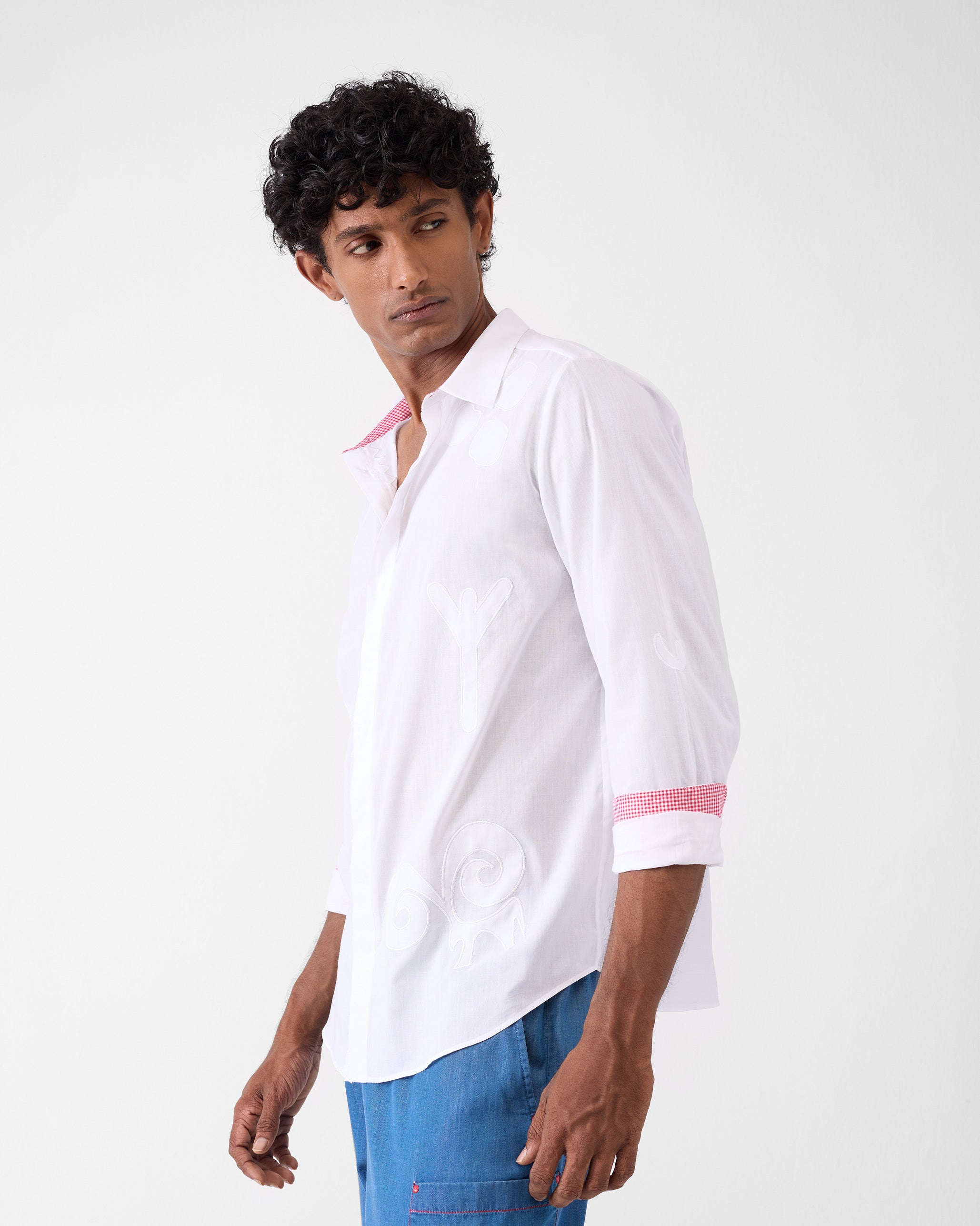 Hakuna Shirt - White