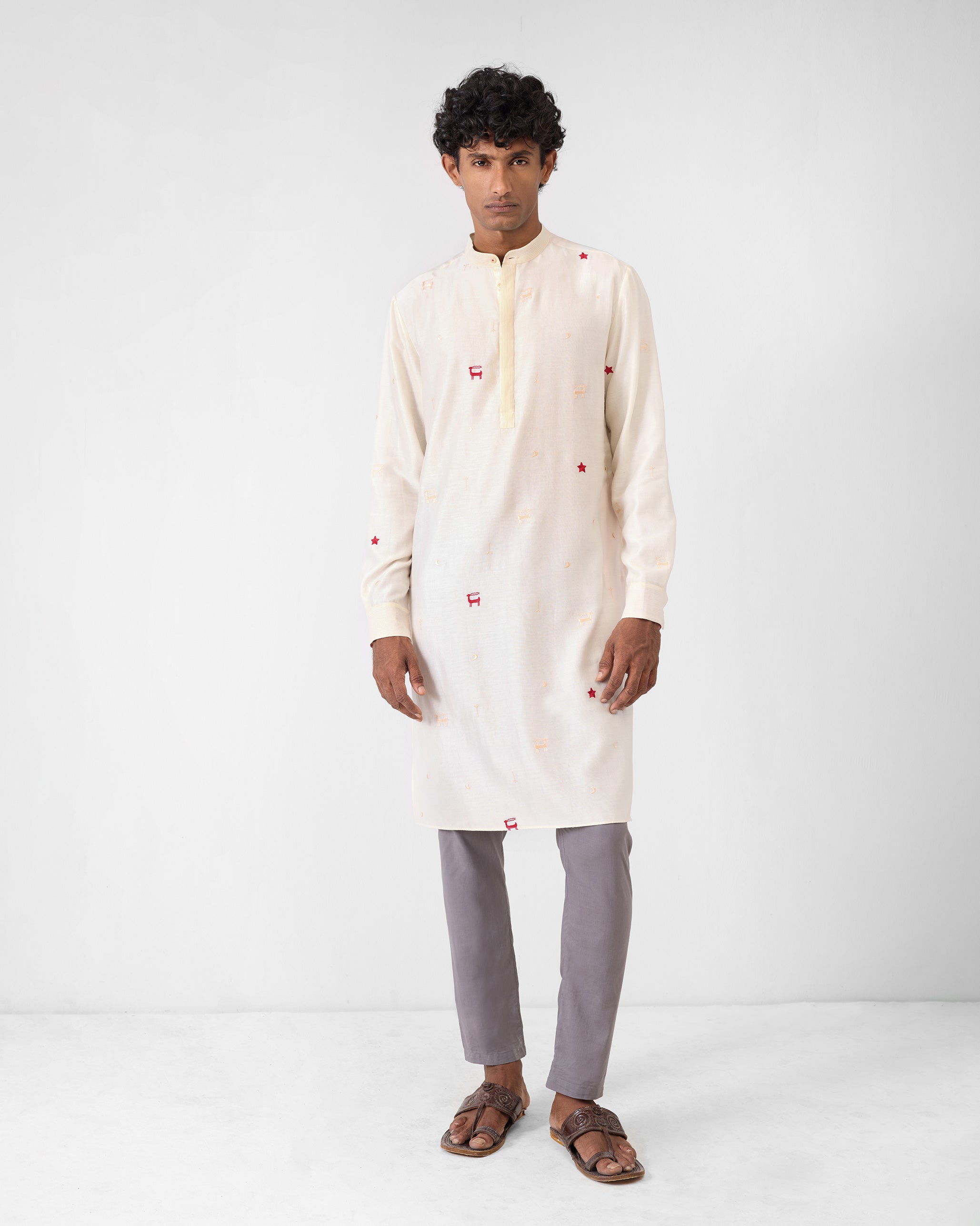 Neckband Kurta - Ivory Embroidered