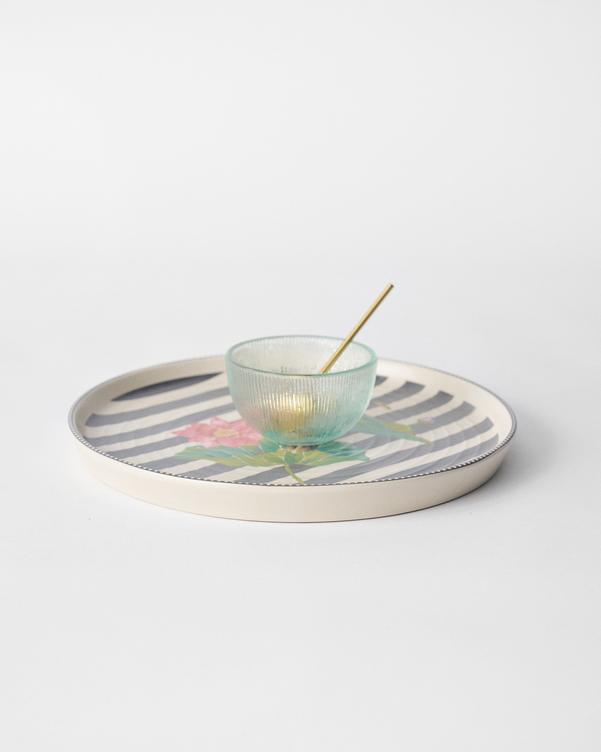 Lily Pond Chip & Dip Platter