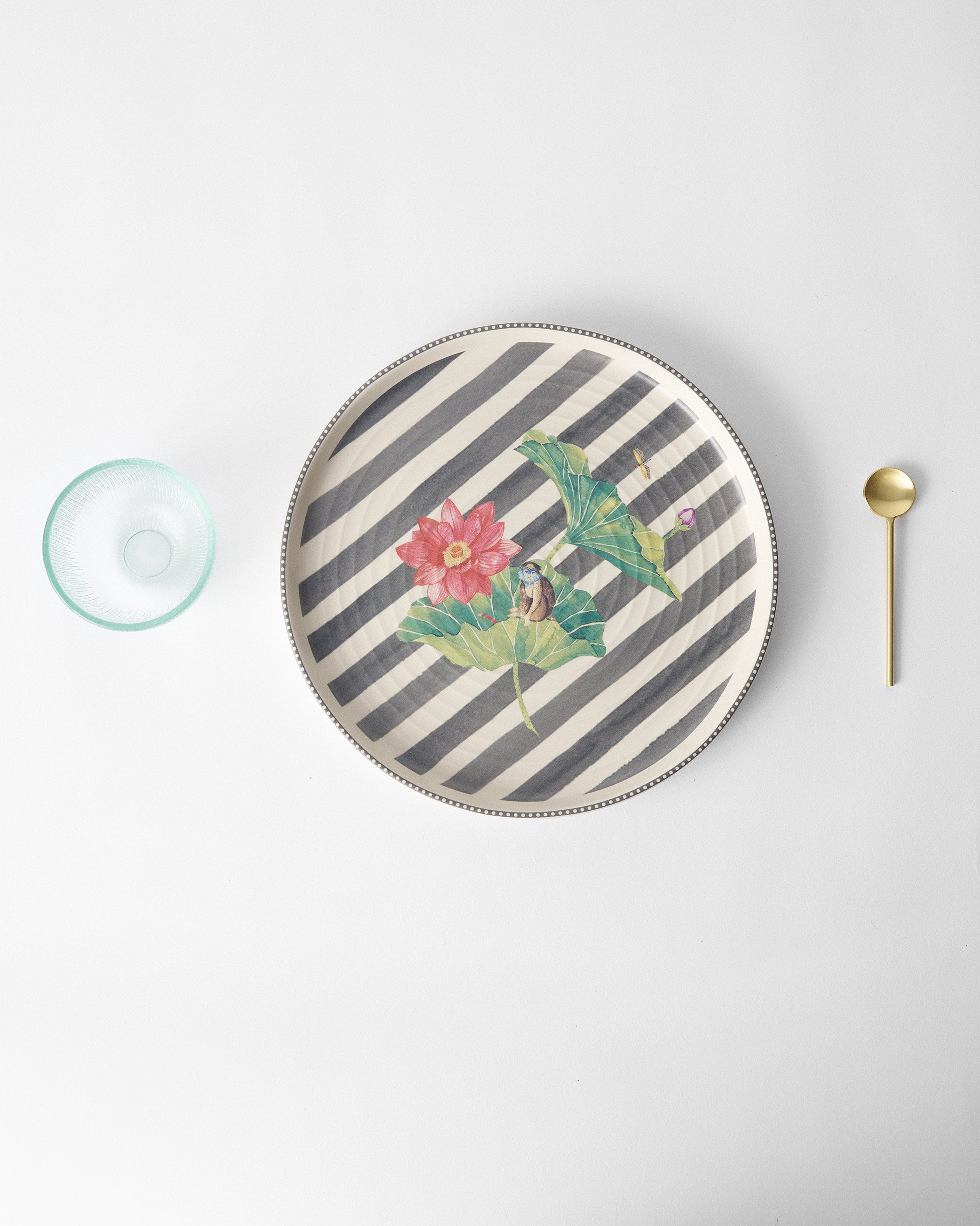 Lily Pond Chip & Dip Platter
