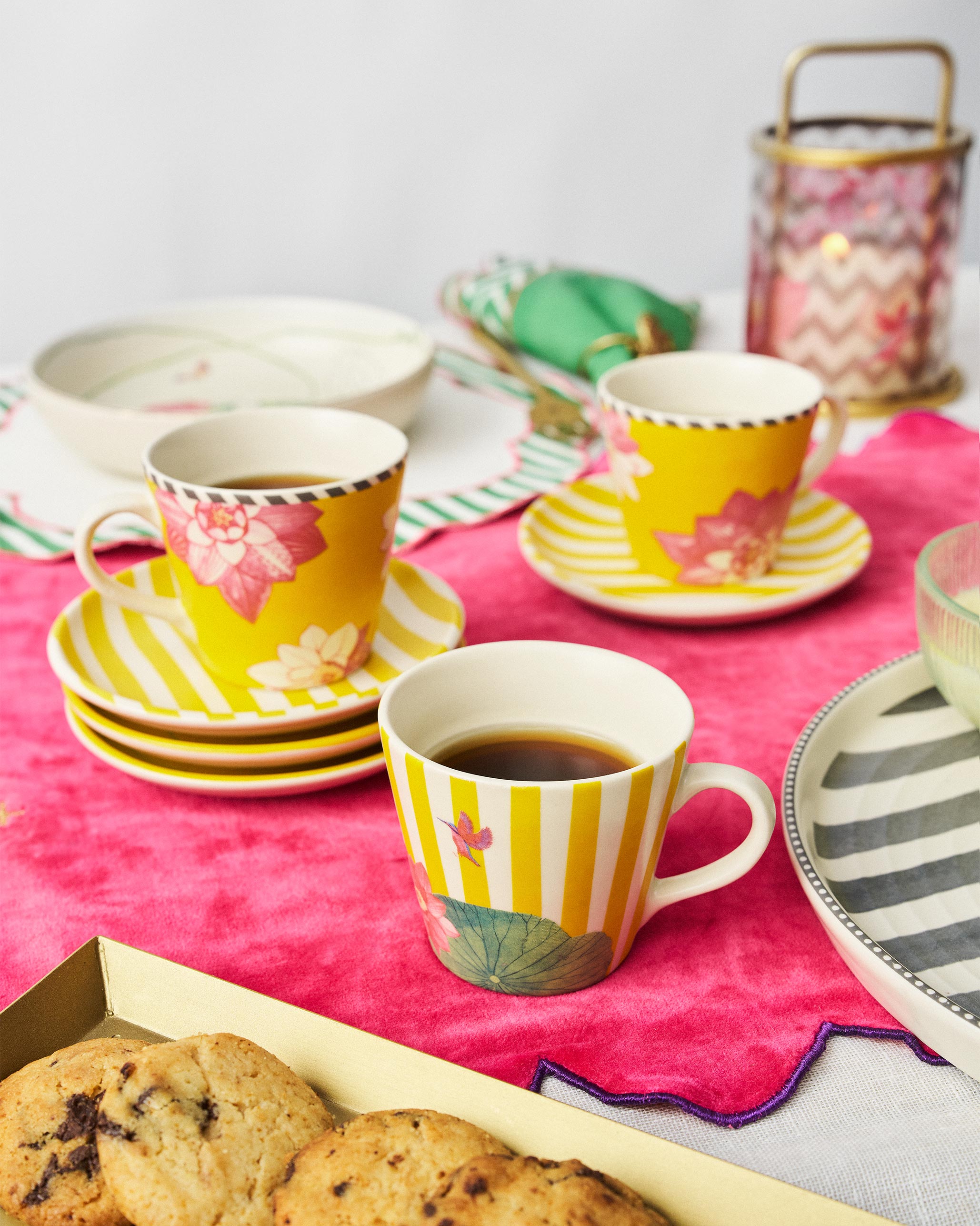 Lotus Garden Espresso Mug - Set of 4