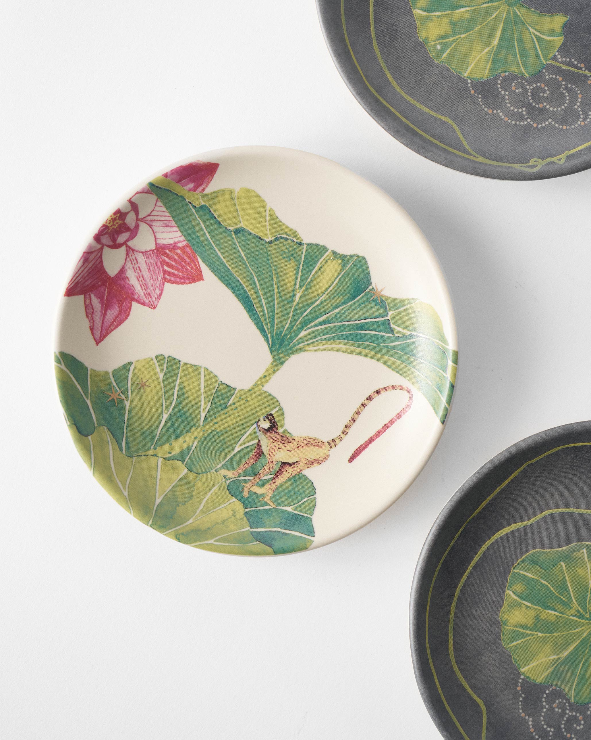 Float Tea Plate - Set of 4