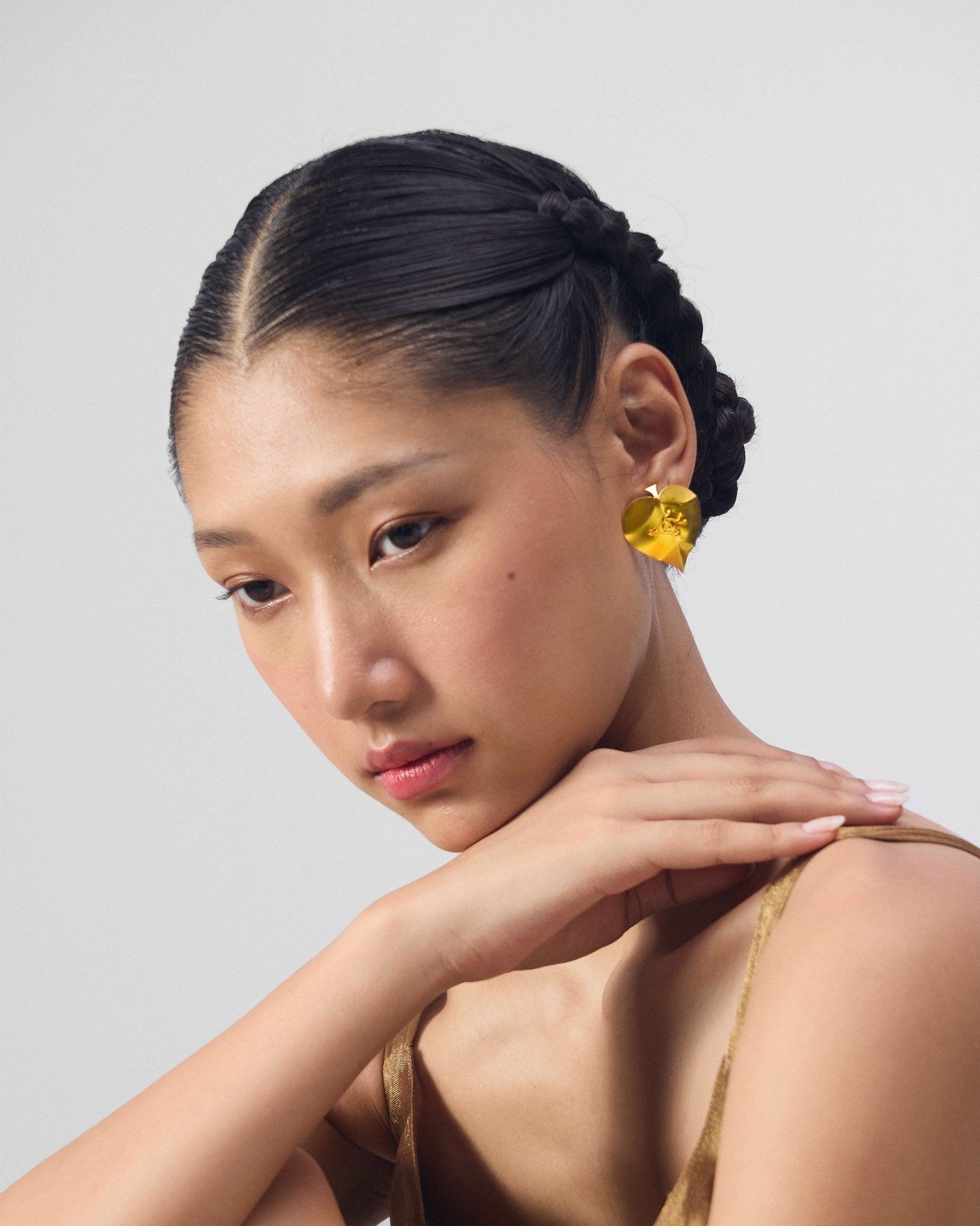 Paan Patta Studs - Gold