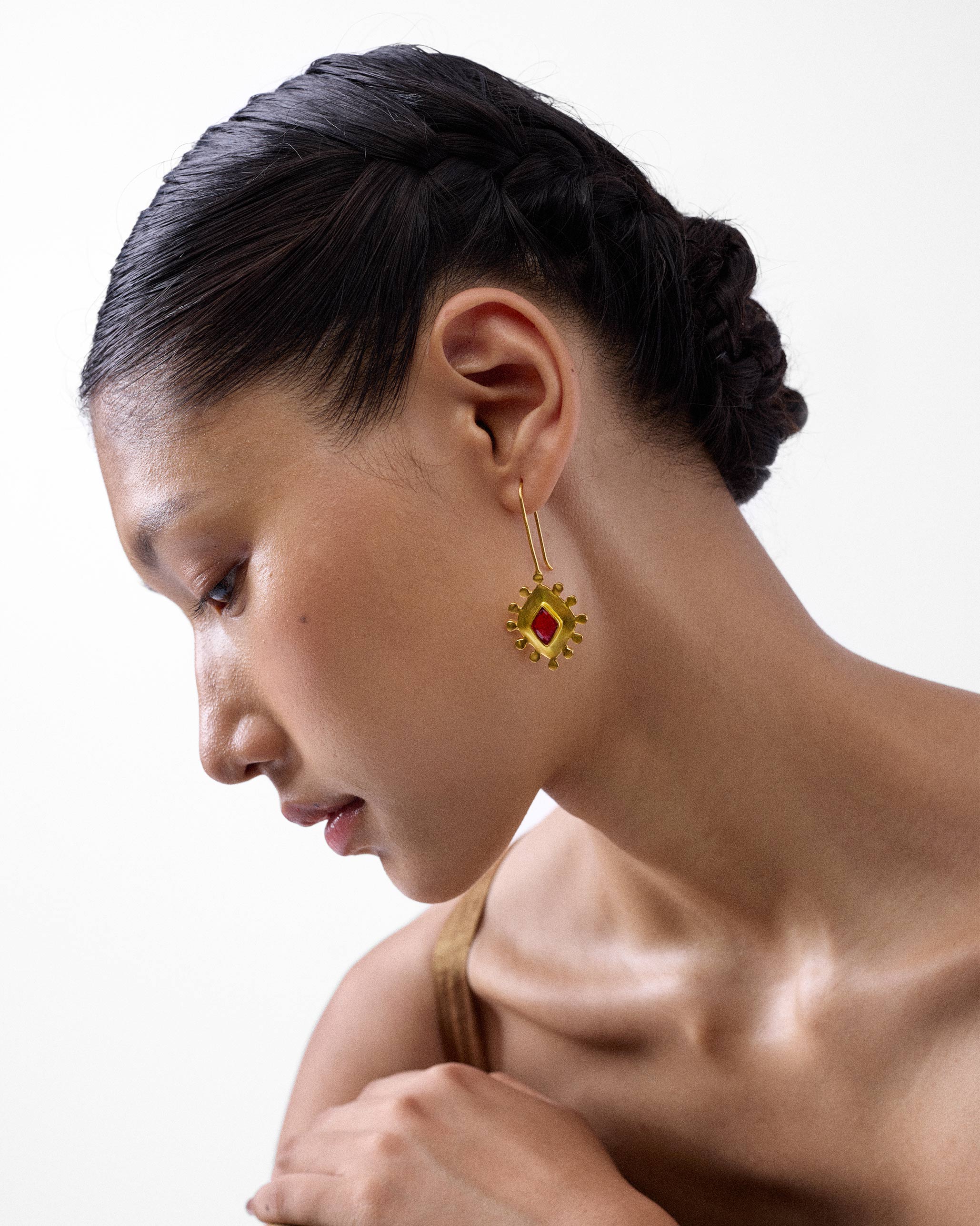 Garnet Barfi Drops - Gold