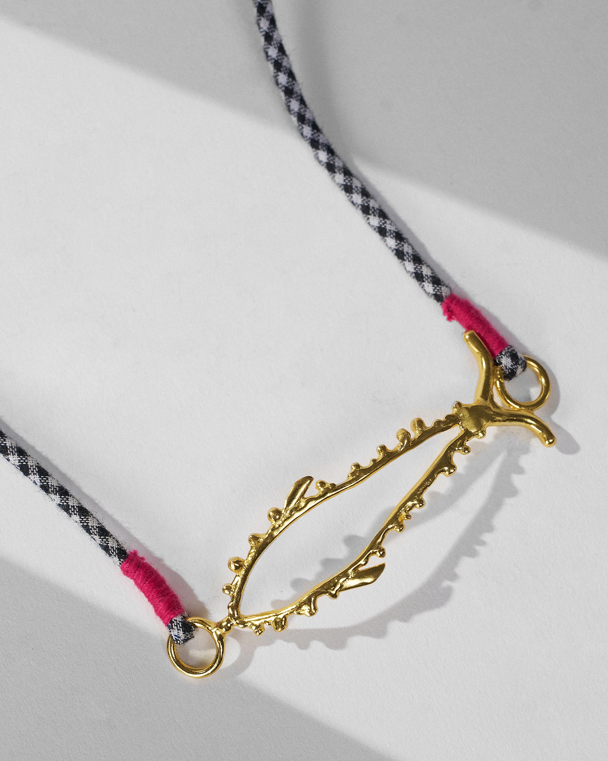 Machli Choker - Gold