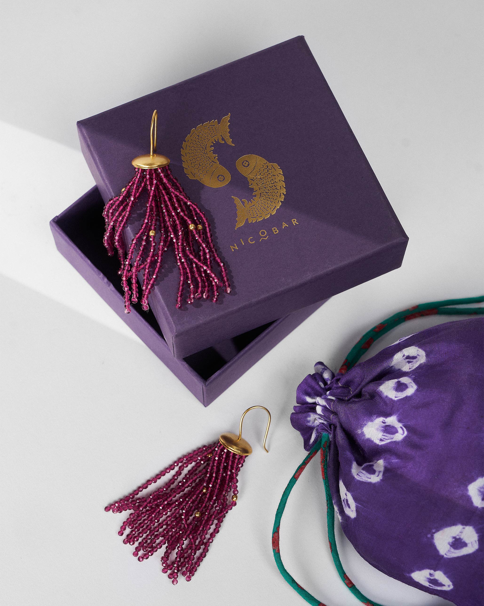 Glass Tassel - Magenta