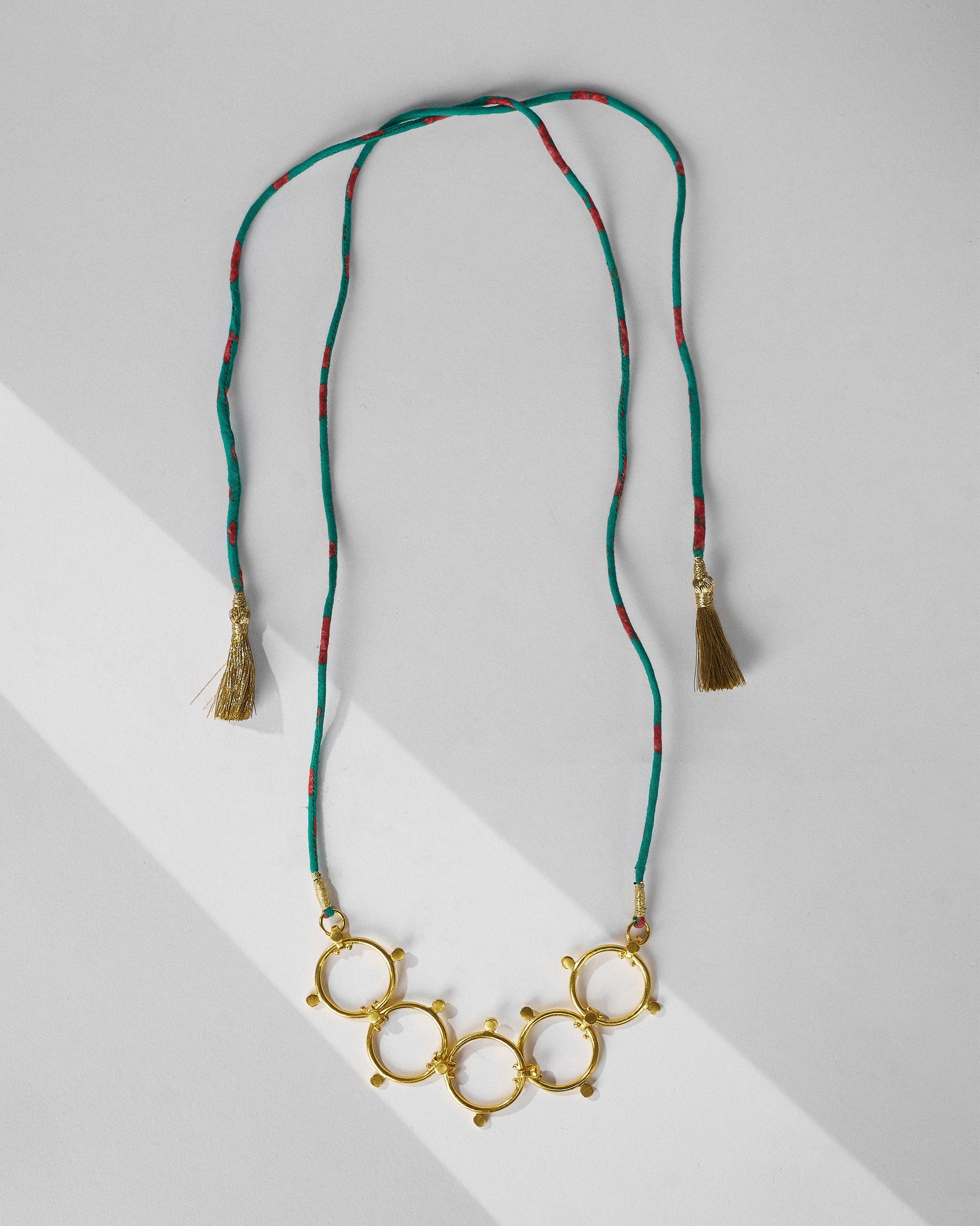 Panch Circle Necklace - Gold